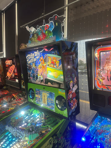 Image of Spooky Pinball Scooby-Doo Collectors Edition Pinball Machine