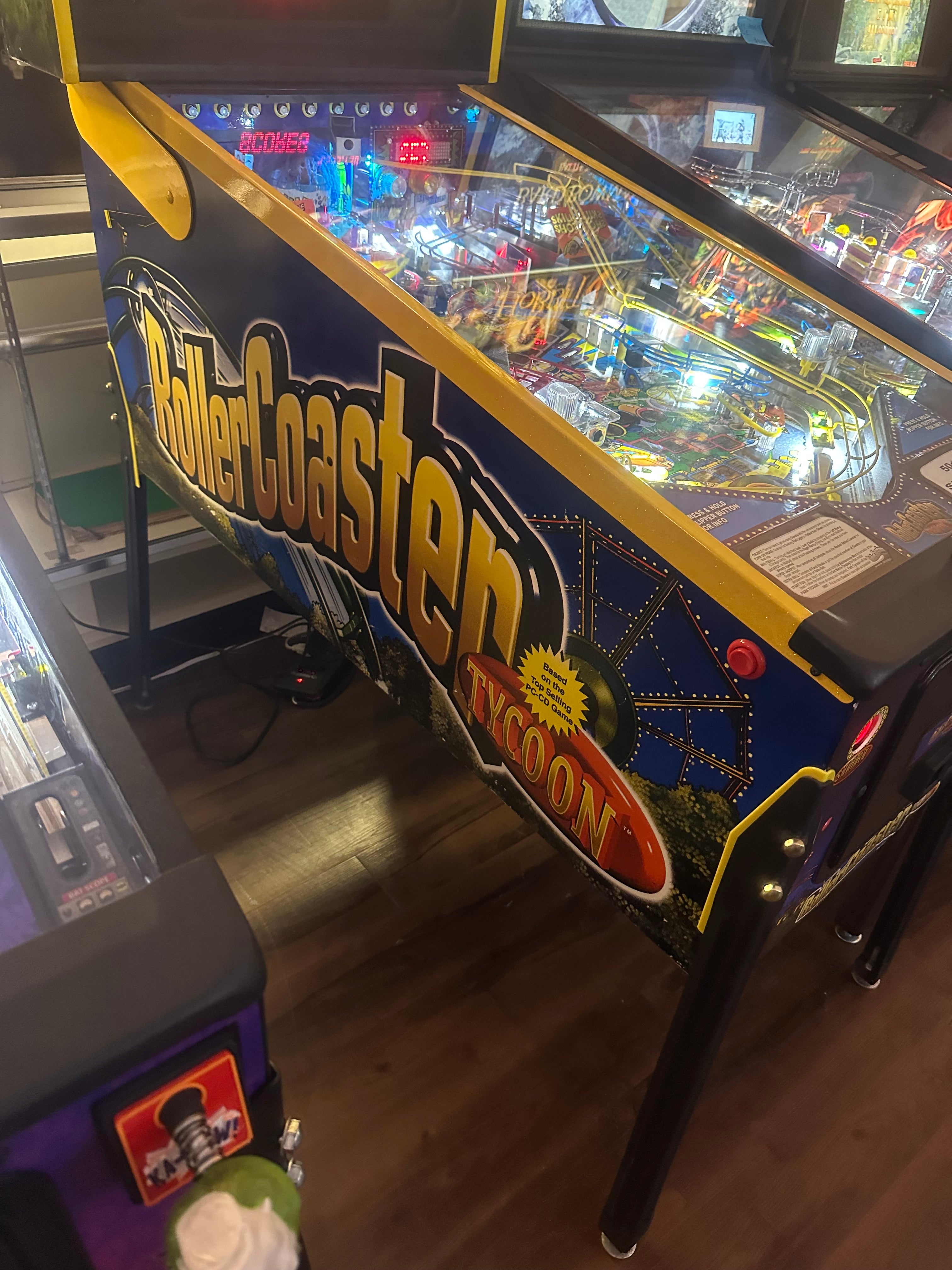 Stern Pinball Roller Coaster Tycoon Pinball Machine
