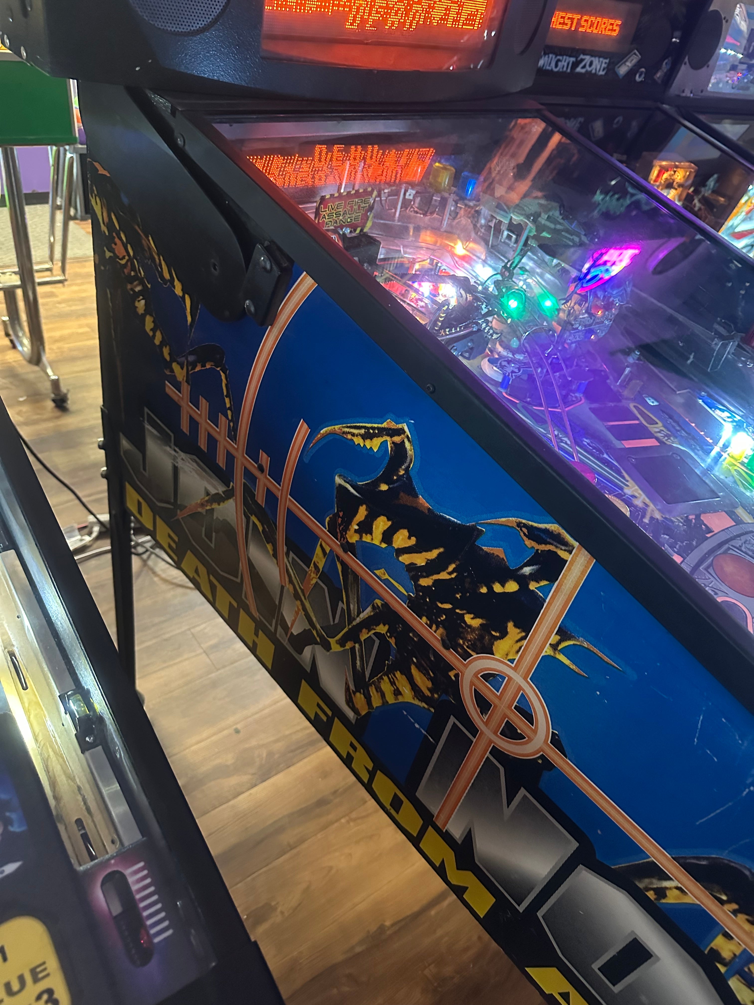 SEGA Starship Troopers Pinball Machine