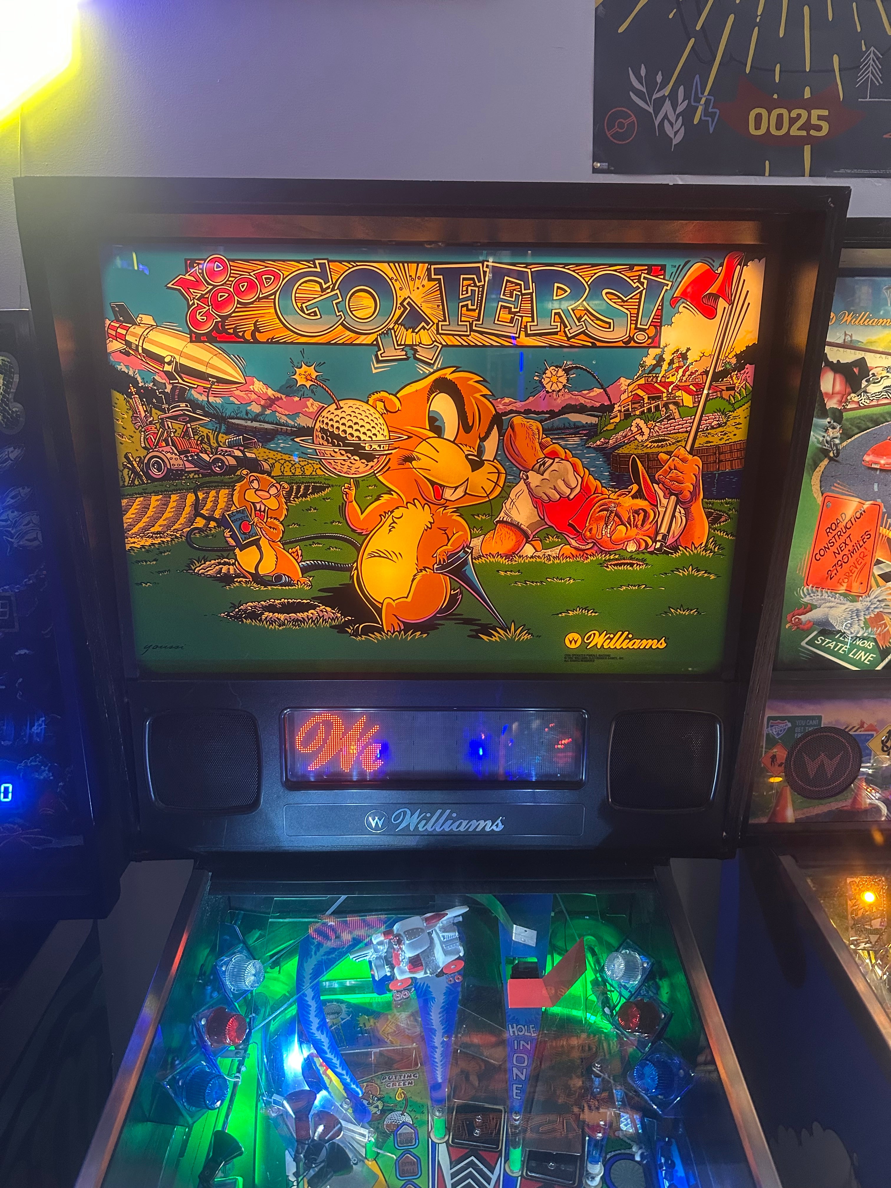 Williams No Good Gophers Pinball Machine