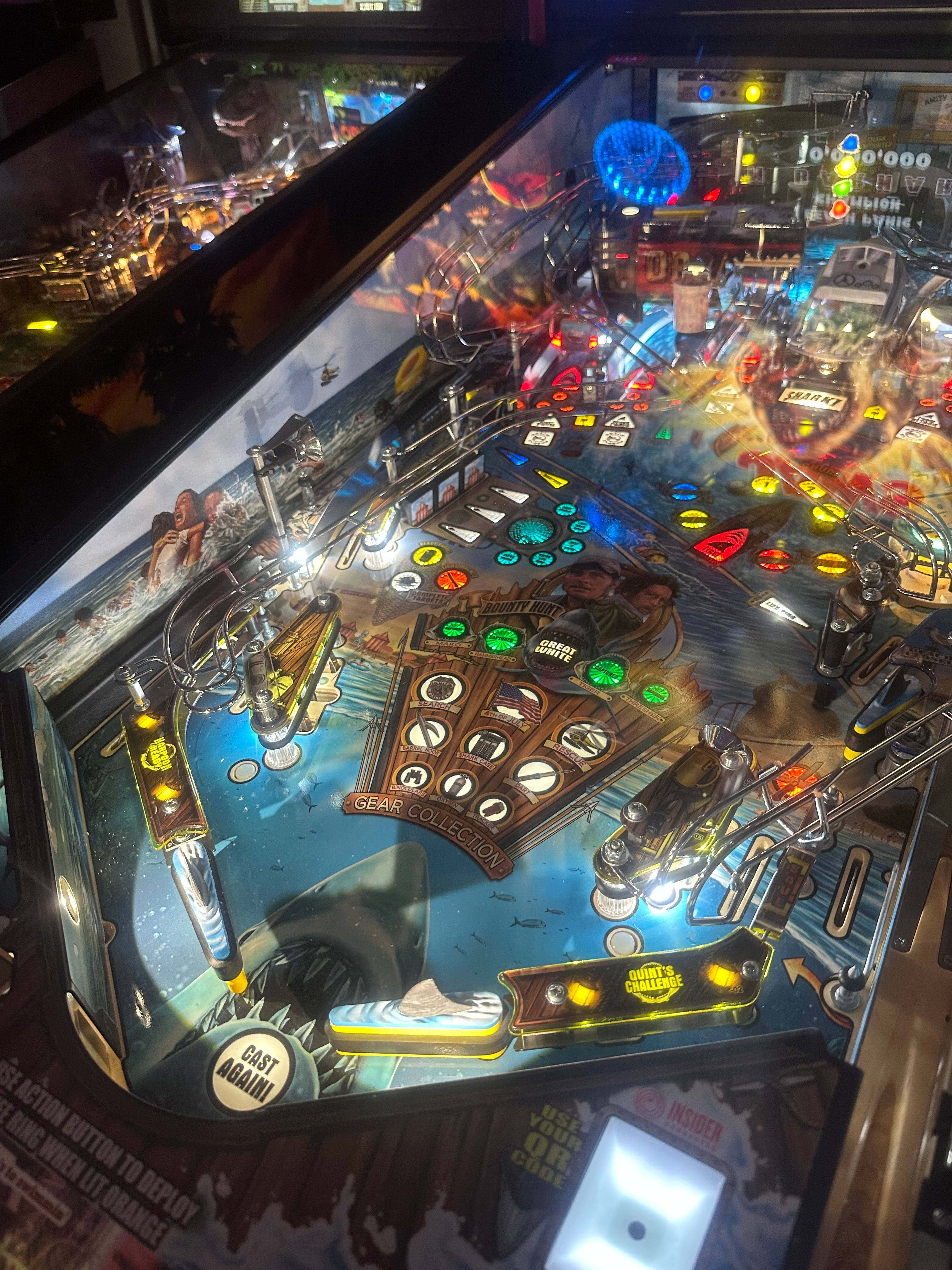 Stern Pinball Jaws Premium Pinball Machine
