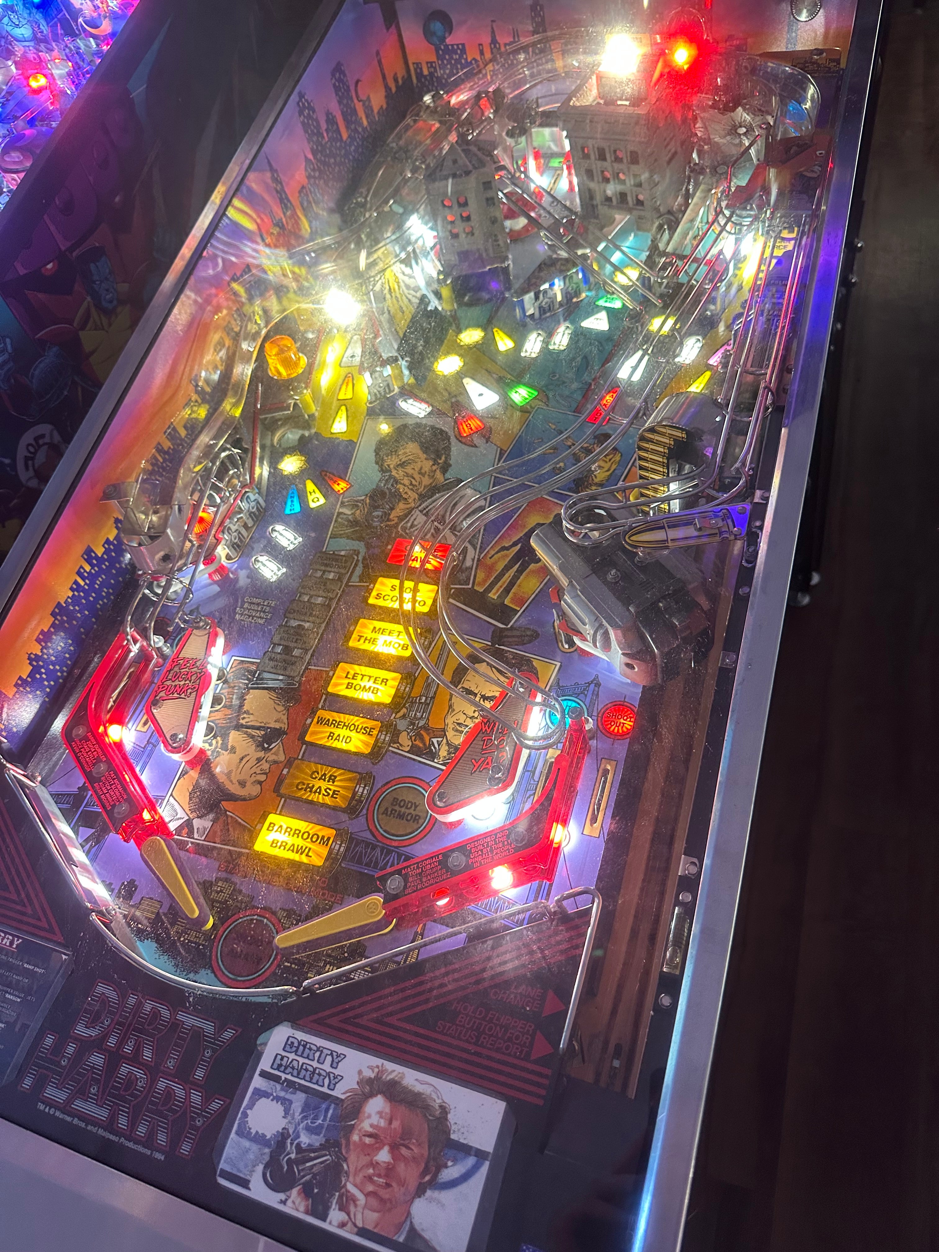 Williams Dirty Harry Pinball Machine