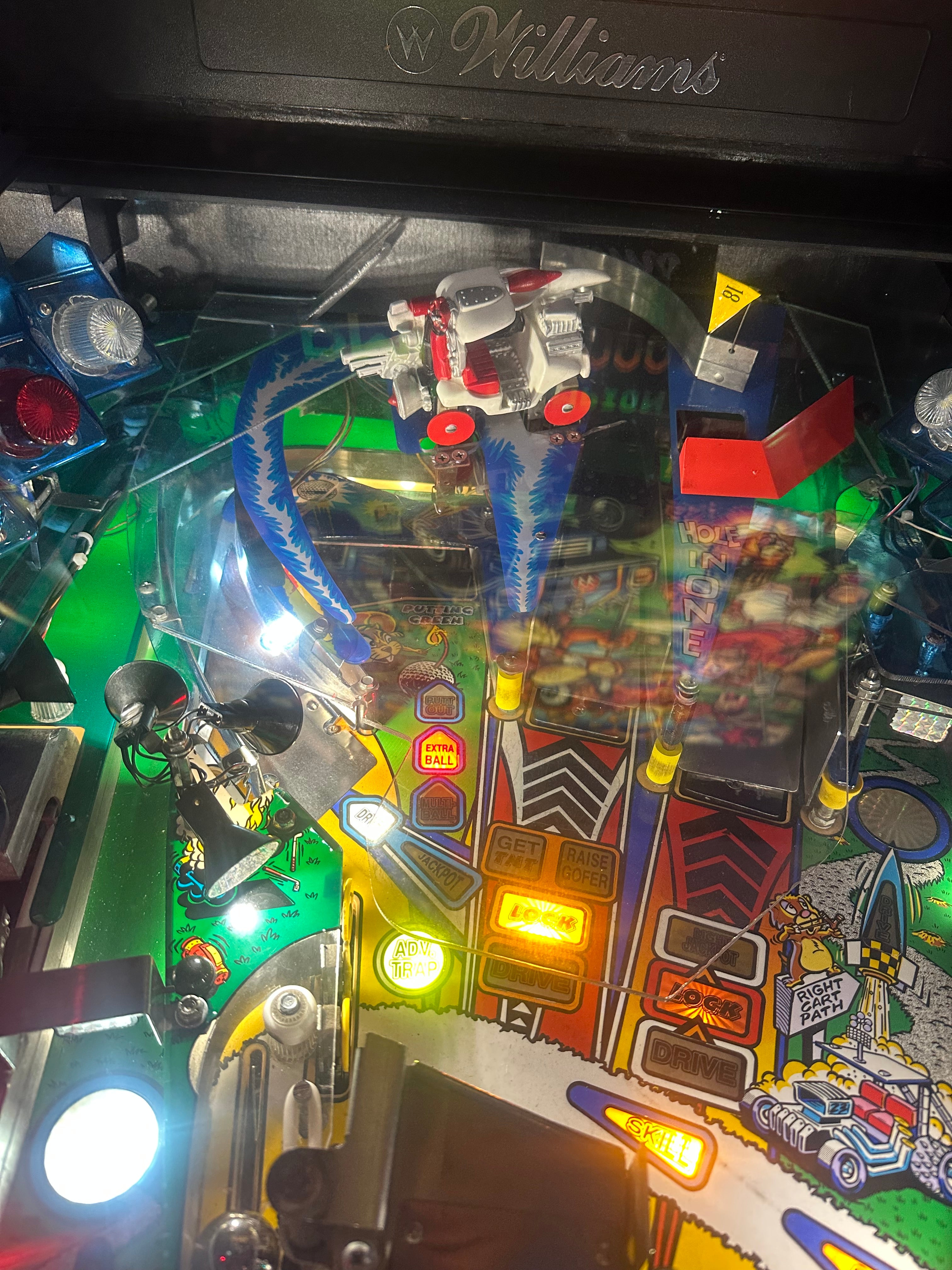 Williams LOADED No Good Gophers Pinball Machine