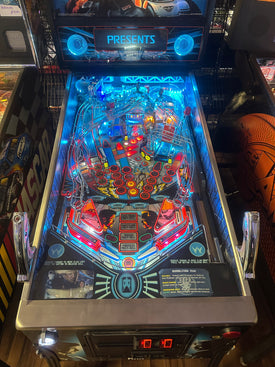 Williams Demolition Man Pinball Machine