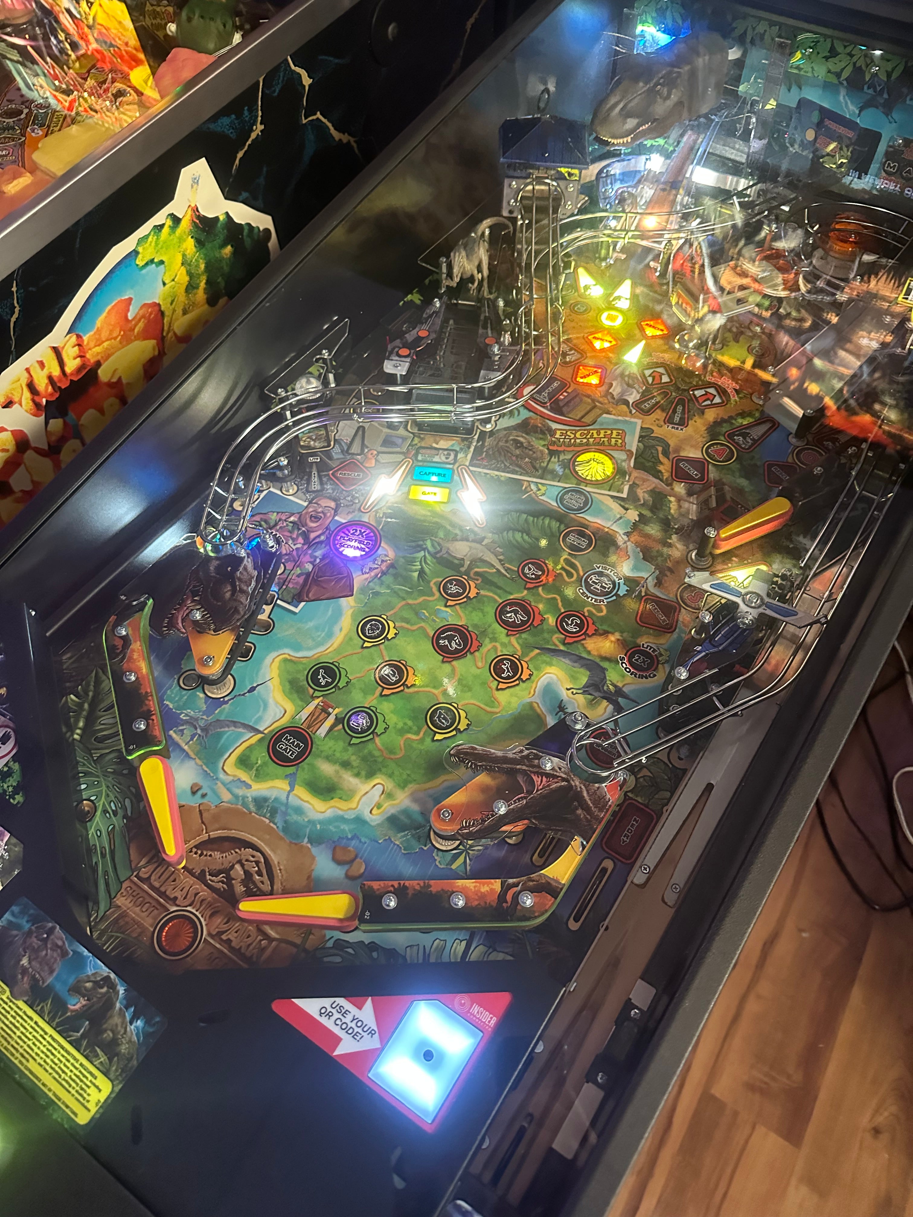 Stern Pinball Jurassic Park Premium Pinball Machine