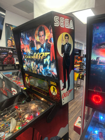 Image of SEGA Goldeneye Pinball Machine