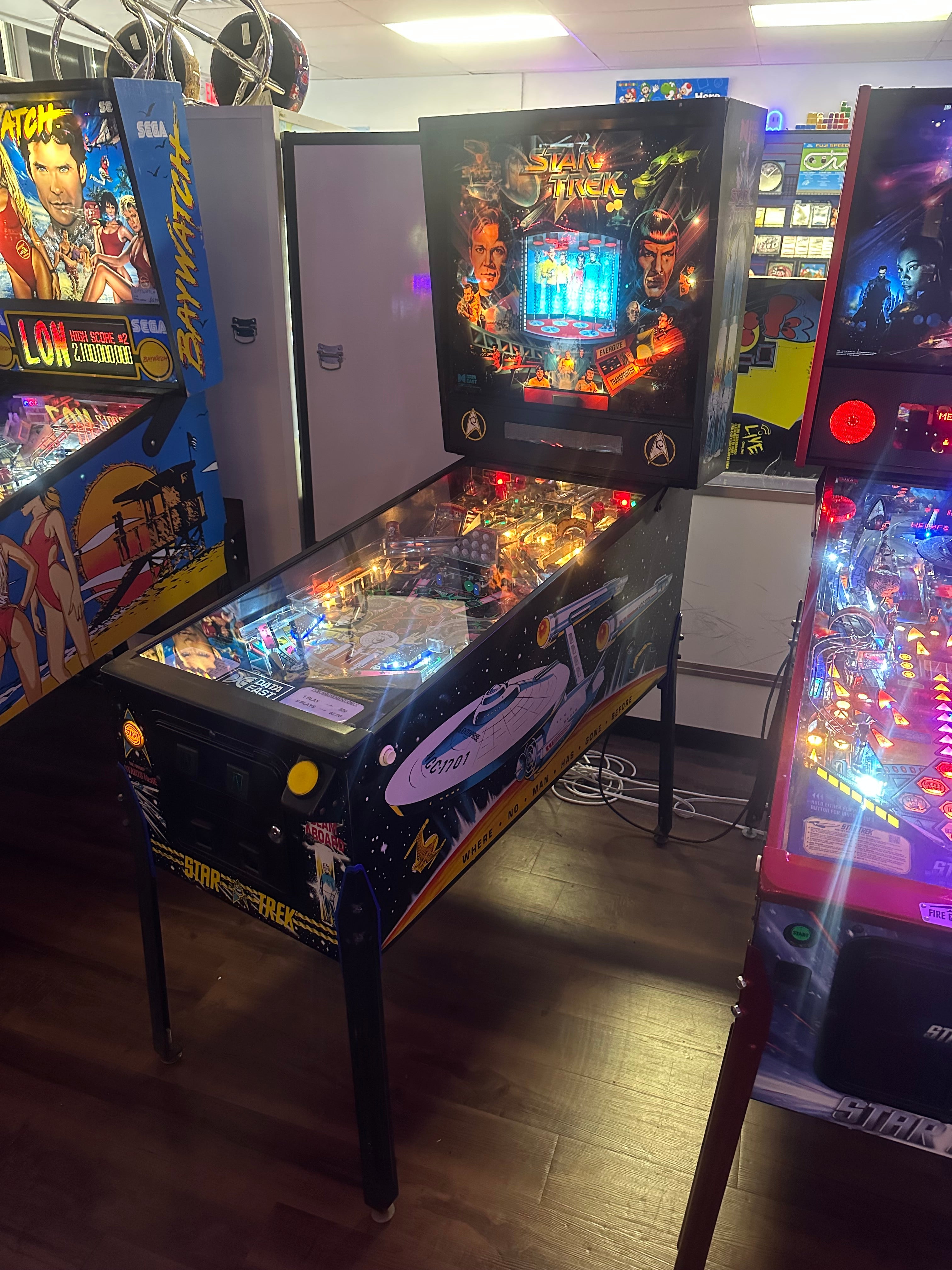 Data East Star Trek Pinball Machine