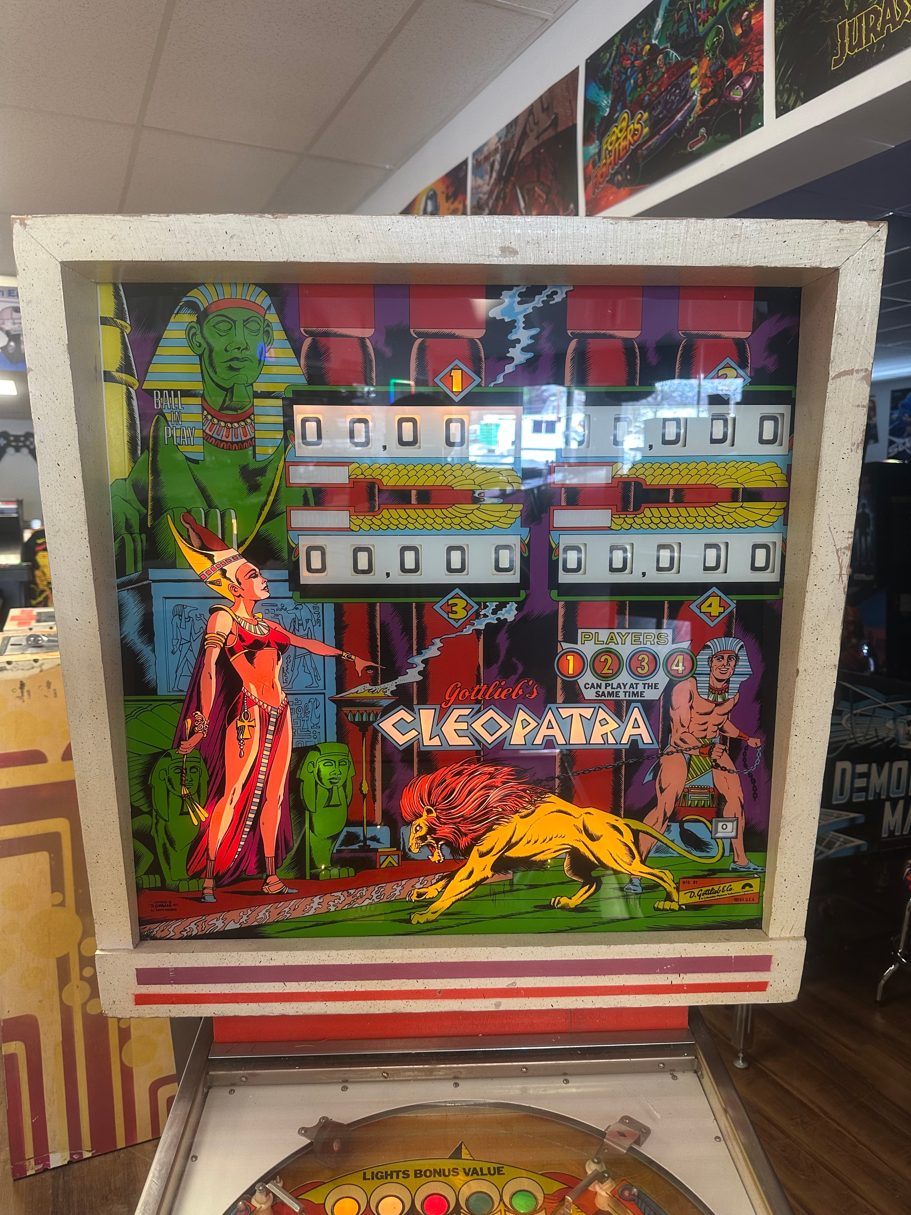 Gottlieb Cleopatra Pinball Machine