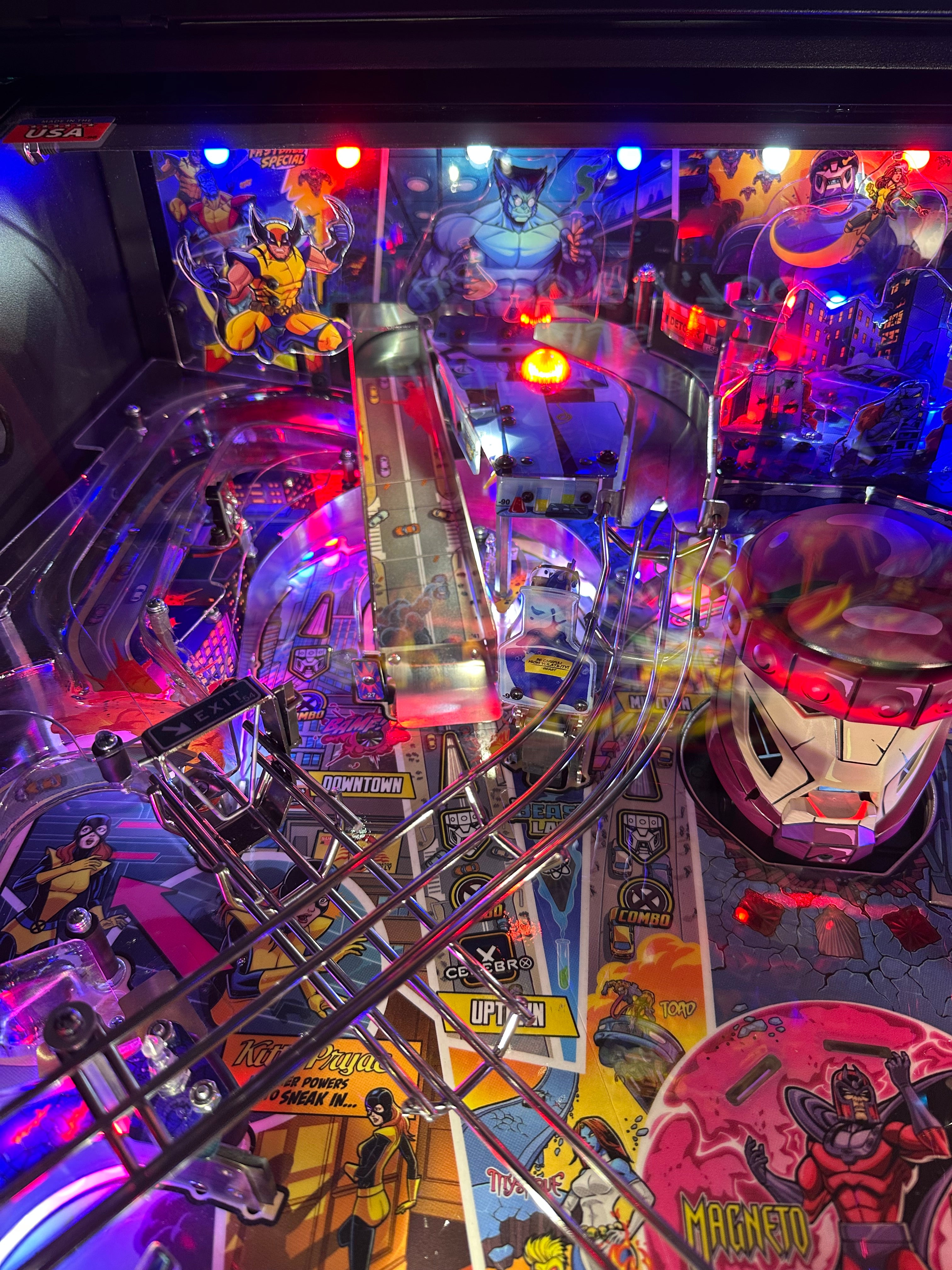 Stern Pinball The Uncanny X-Men Pro Pinball Machine