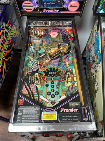 Image of Gottlieb Hollywood Heat Pinball Machine