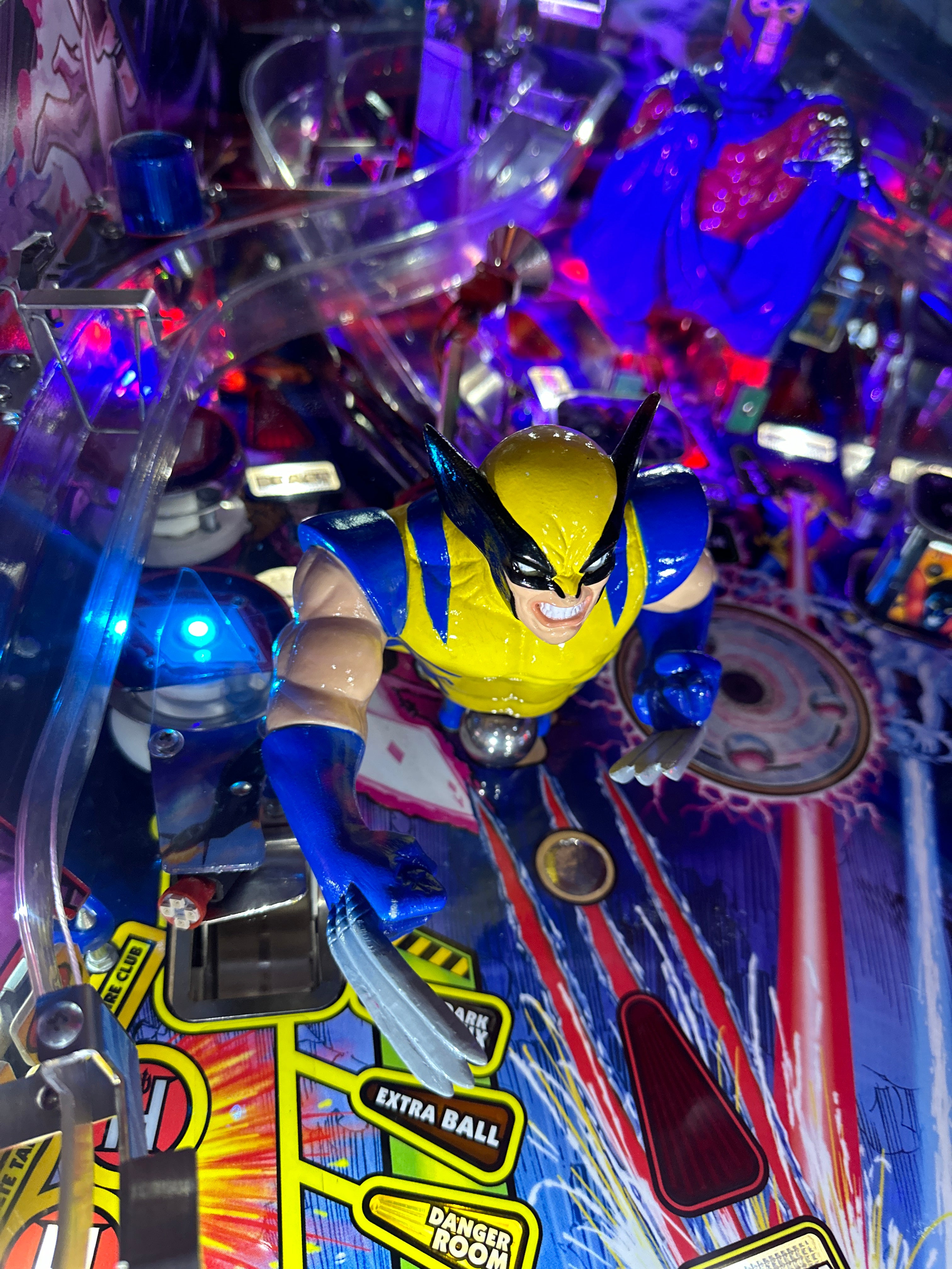 Stern Pinball LOADED X-Men Limited Magneto Edition Pinball Machine