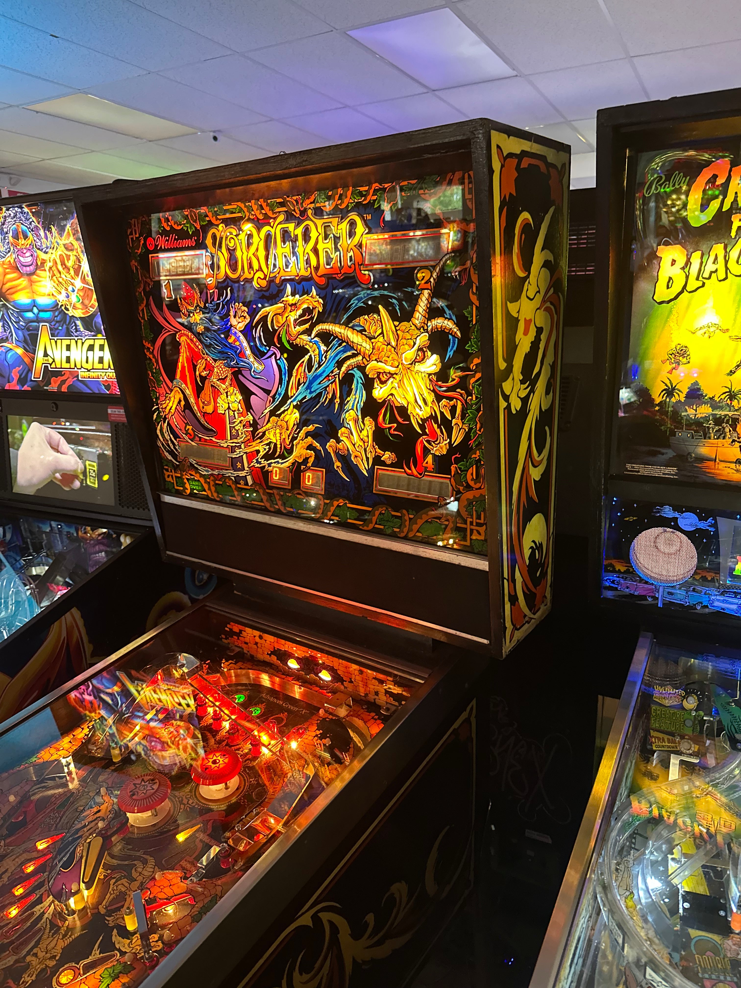 Williams Sorcerer Pinball Machine