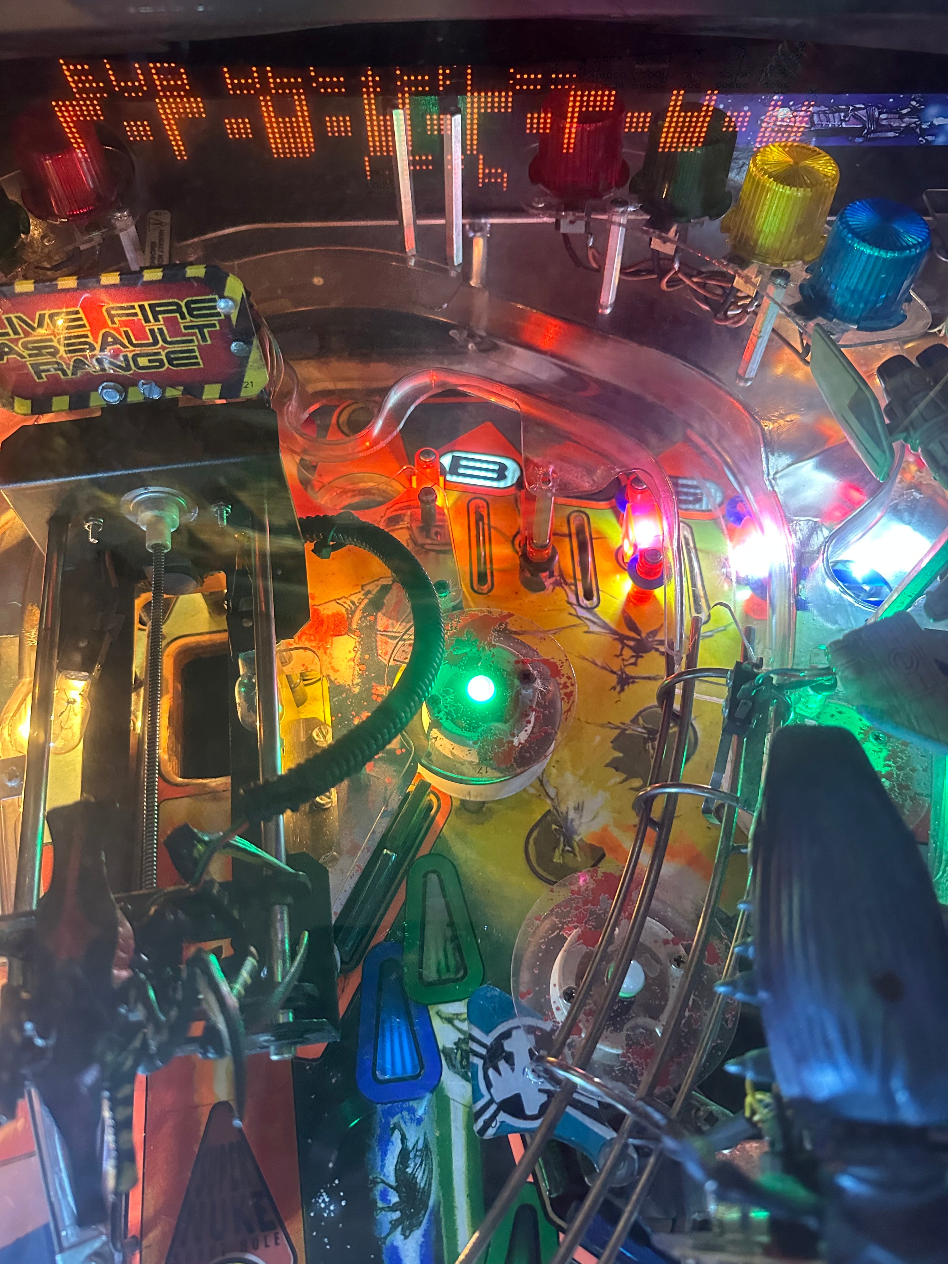 SEGA Starship Troopers Pinball Machine