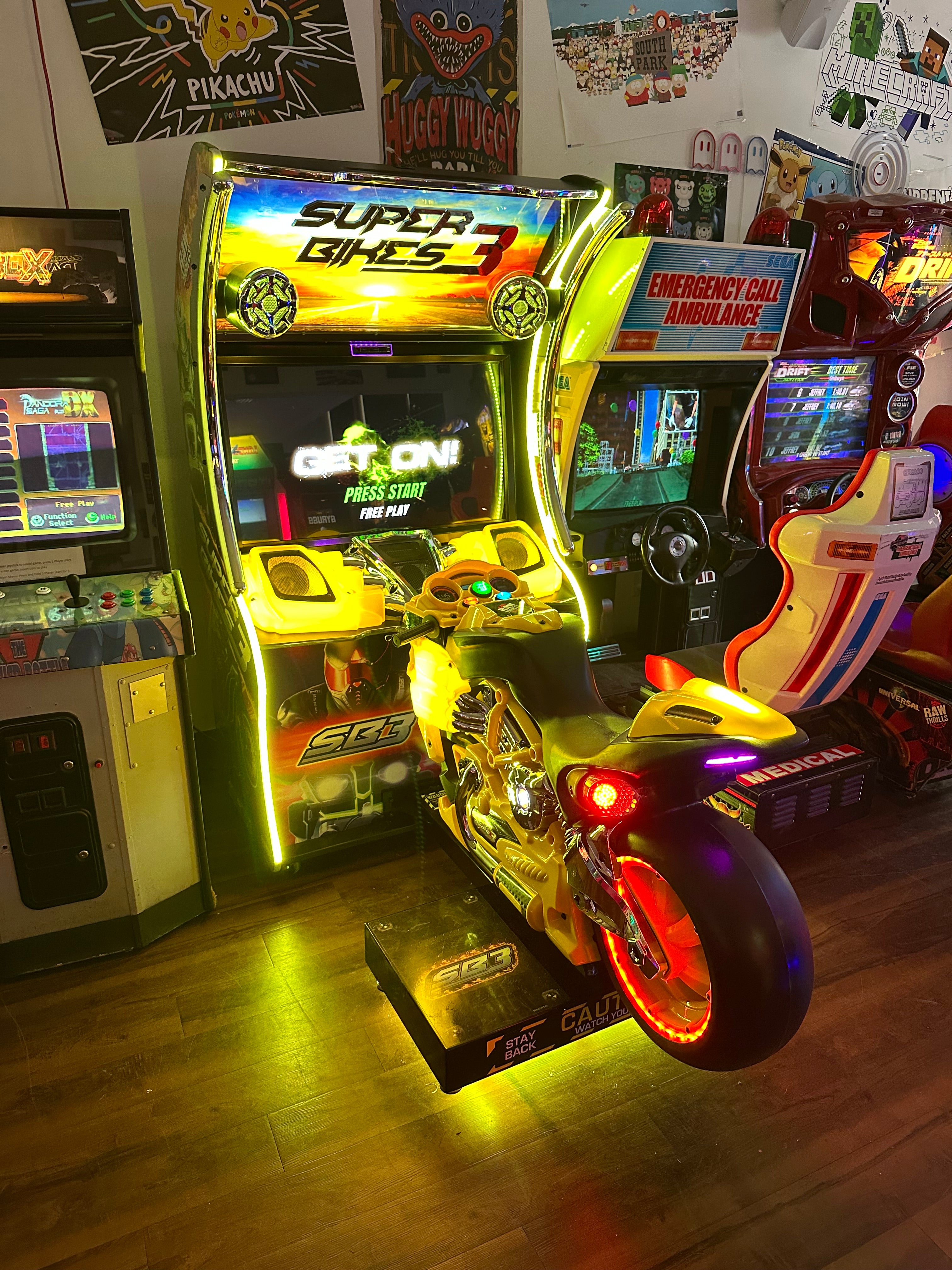 Raw Thrills Super Bikes 3 Arcade Game