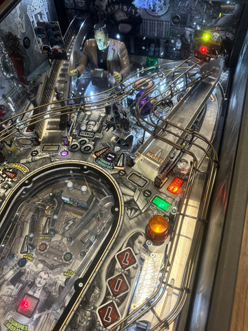 Image of Stern Pinball The Munsters Premium Black & White Pinball Machine