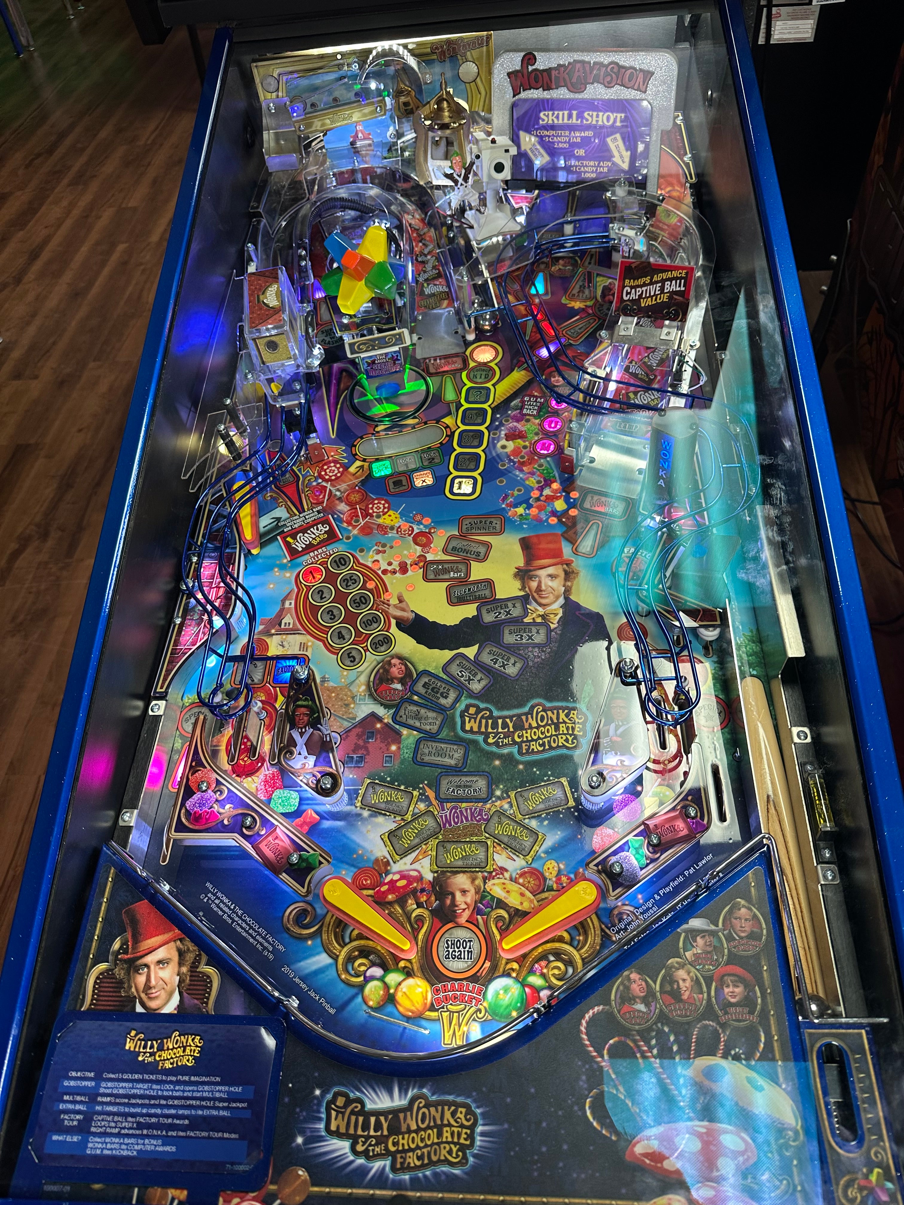 JJP Willy Wonka & the Chocolate Factory Limited Edition Pinball Machine