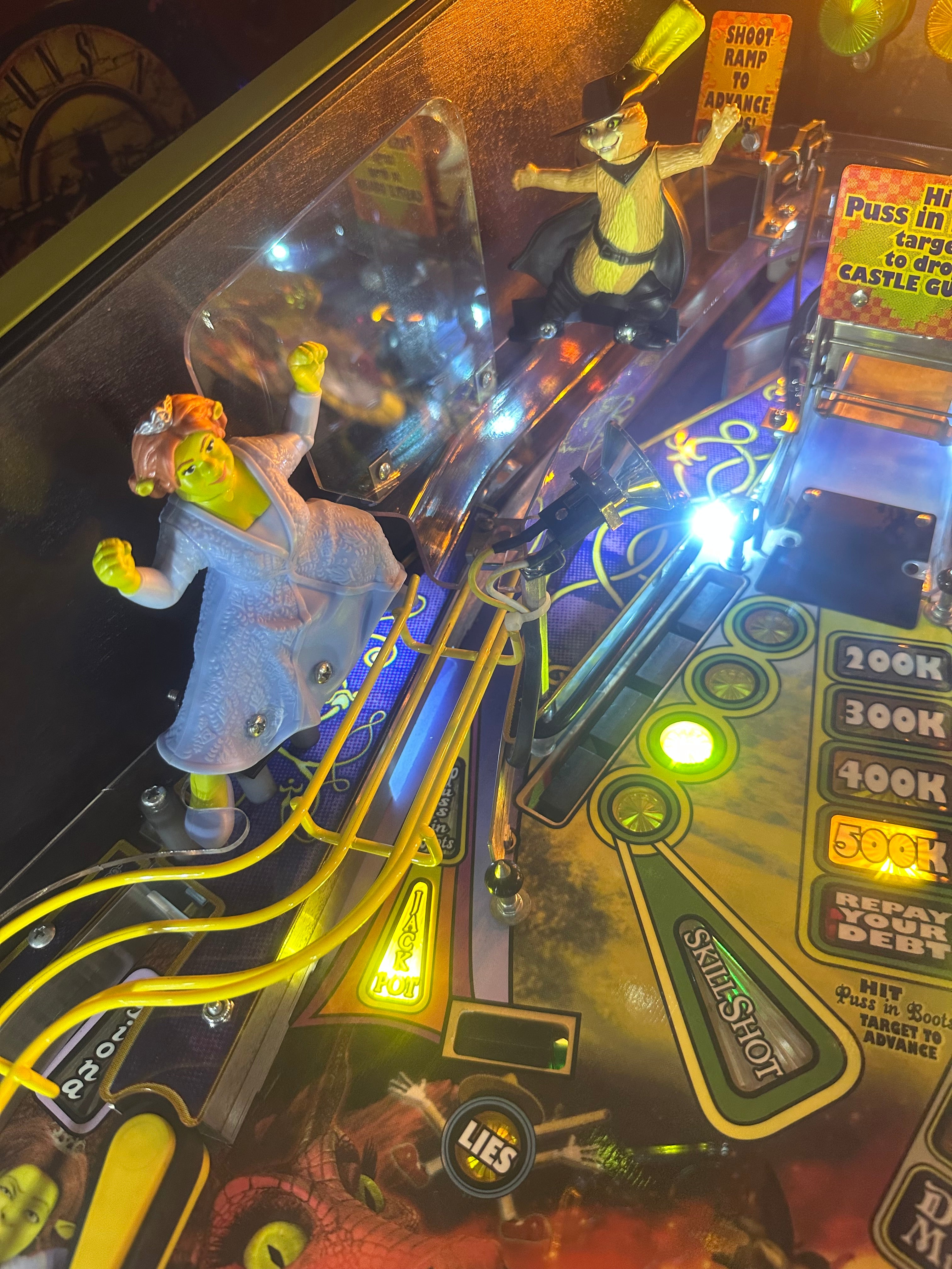Stern Pinball Shrek Pinball Machine