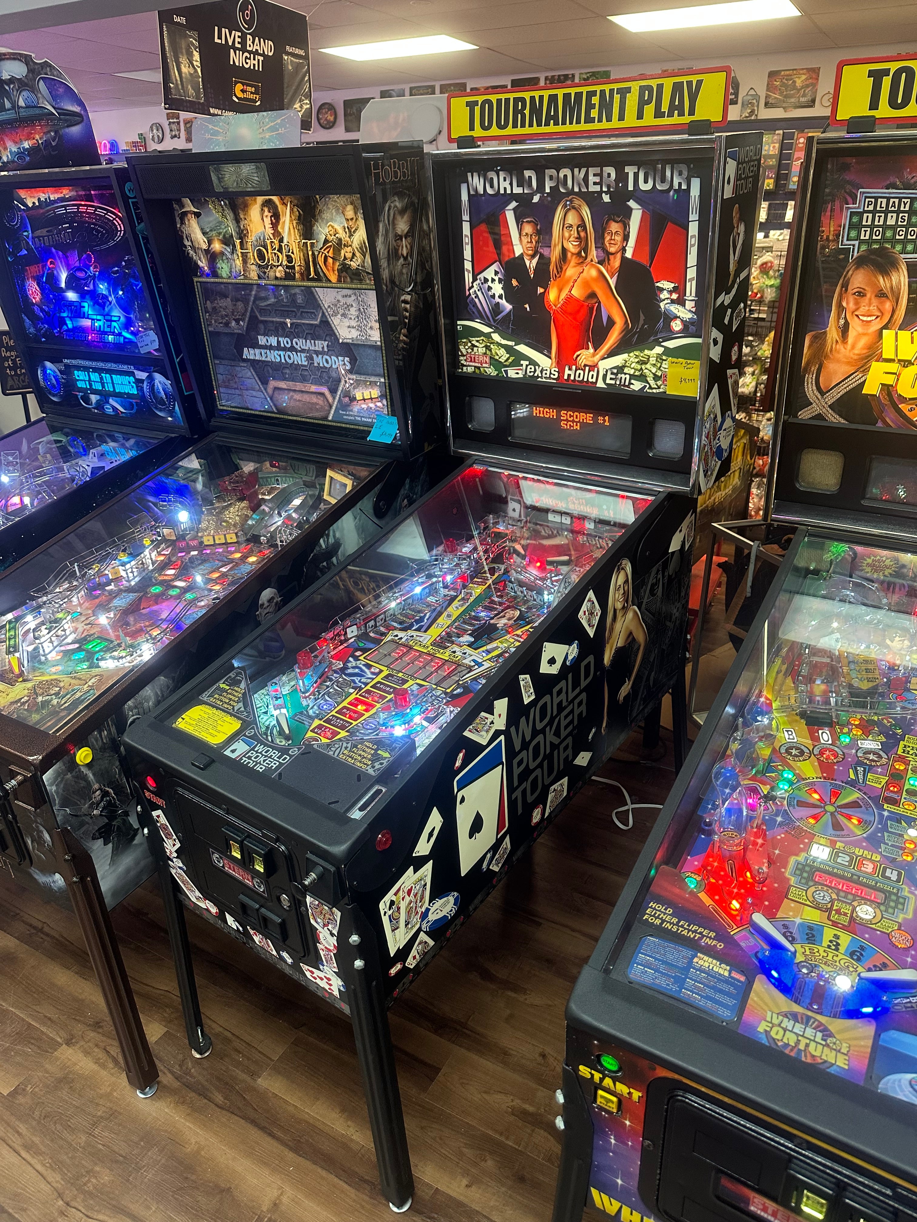 Stern Pinball World Poker Tour Pinball Machine