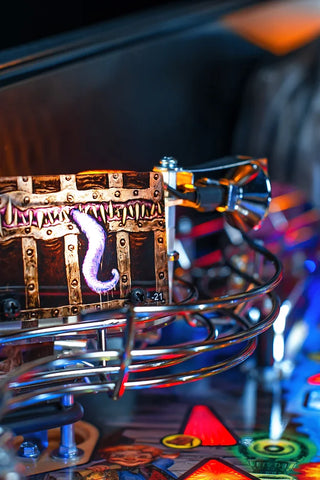 Image of Stern Pinball Dungeons & Dragons: The Tyrant's Eye Premium Pinball Machine
