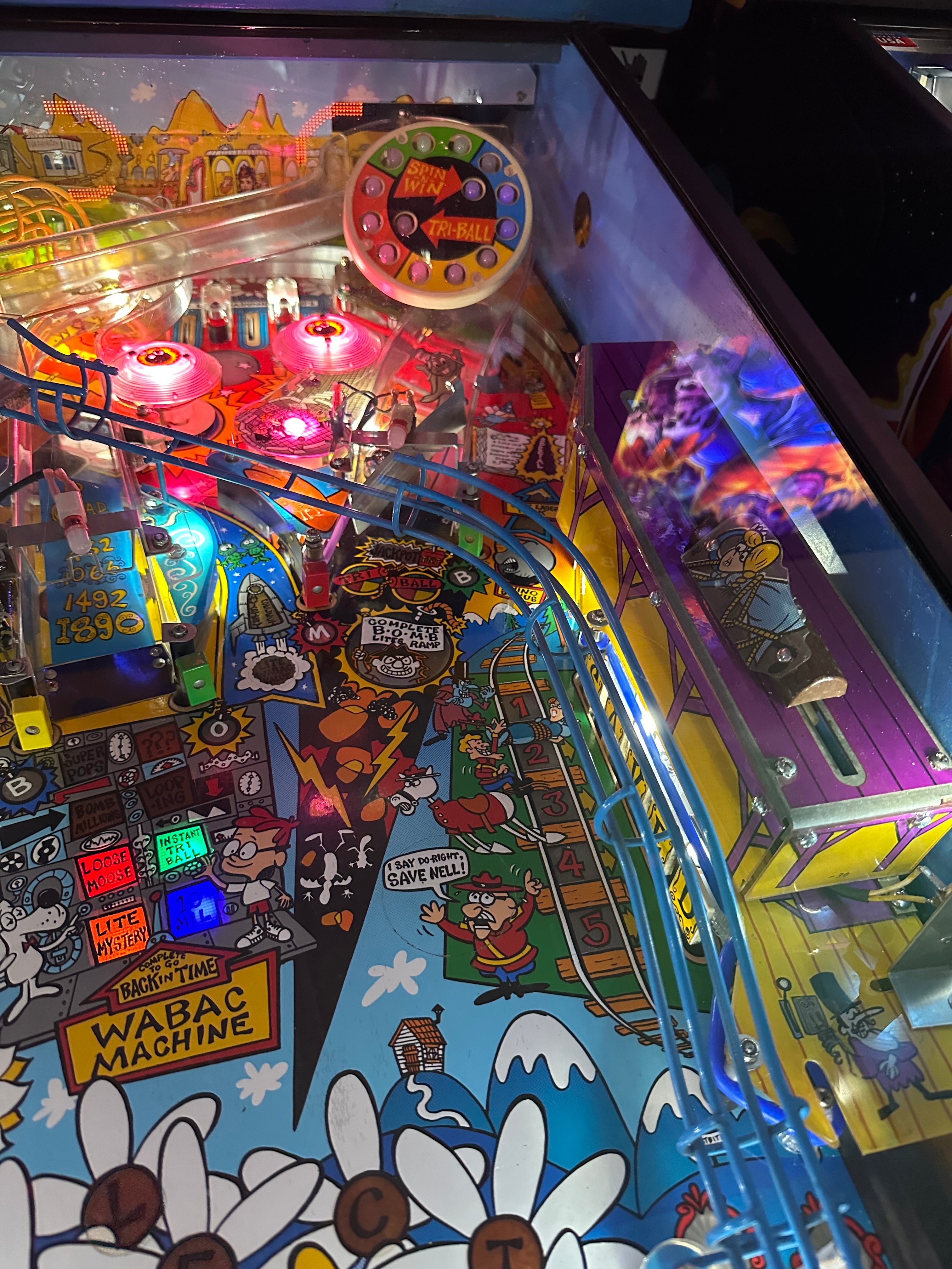 Data East The Adventures of Rocky and Bullwinkle and Friends Pinball Machine