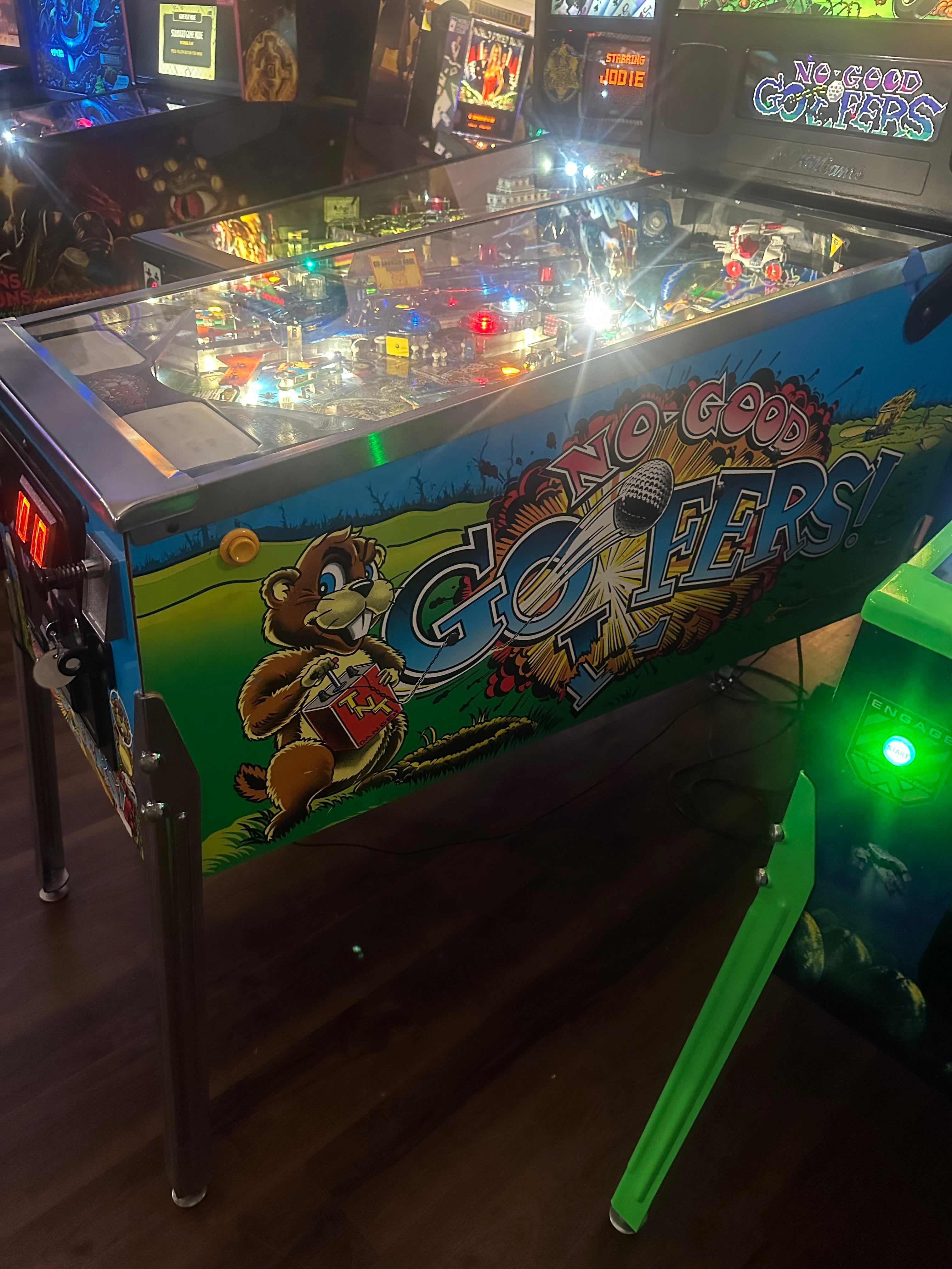 Williams LOADED No Good Gophers Pinball Machine
