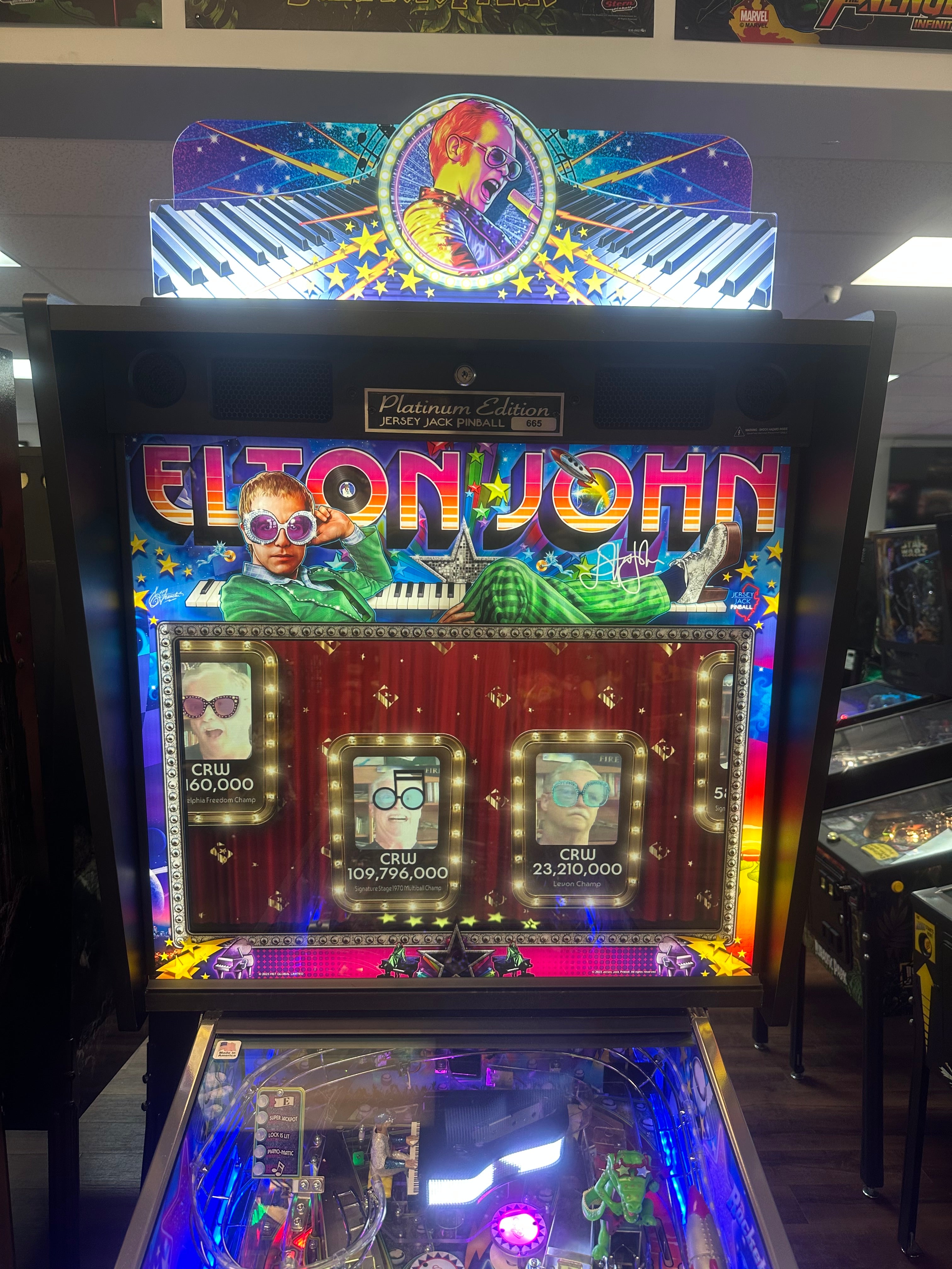 JJP Elton John Platinum Edition Pinball Machine