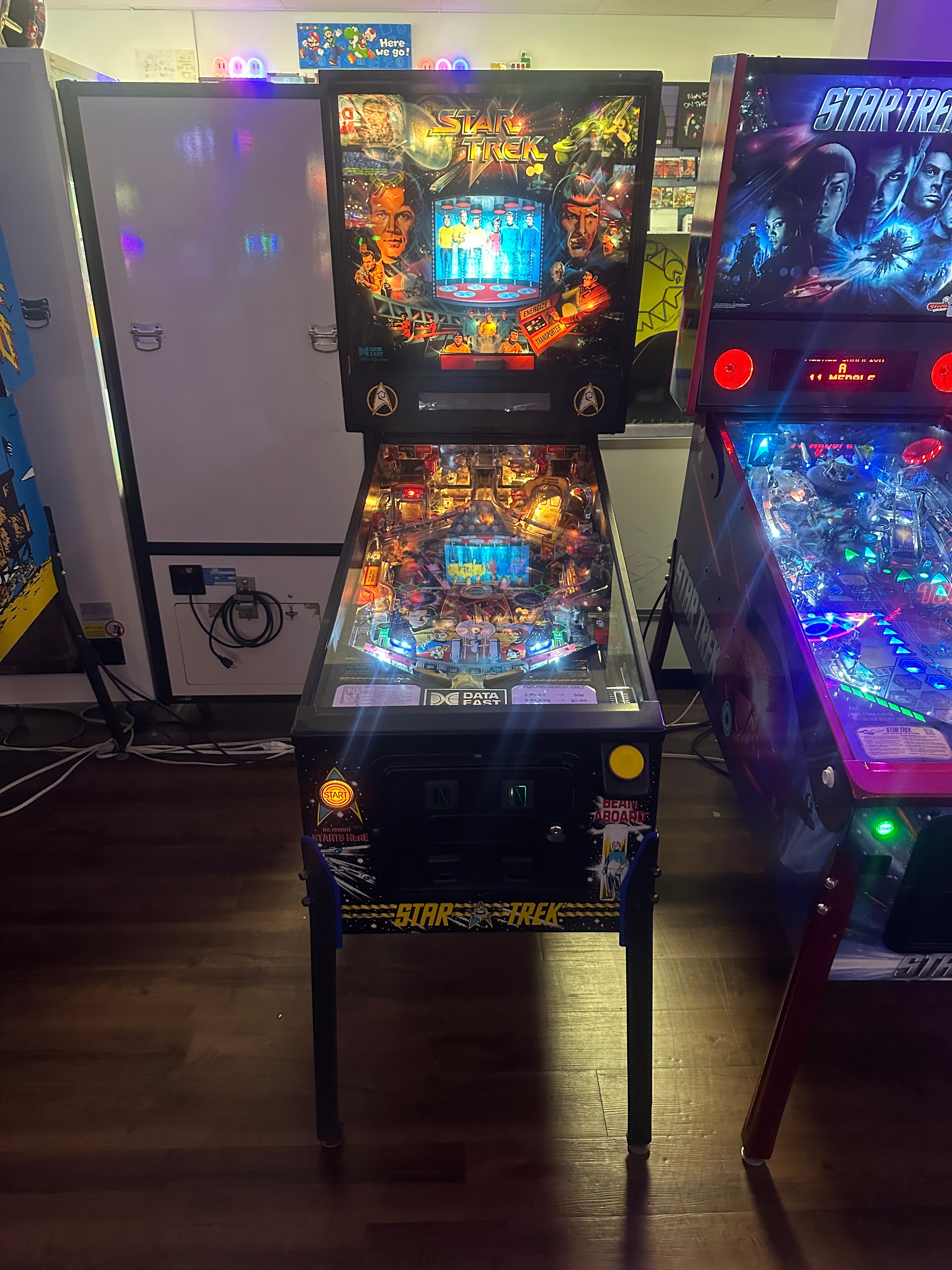 Data East Star Trek Pinball Machine
