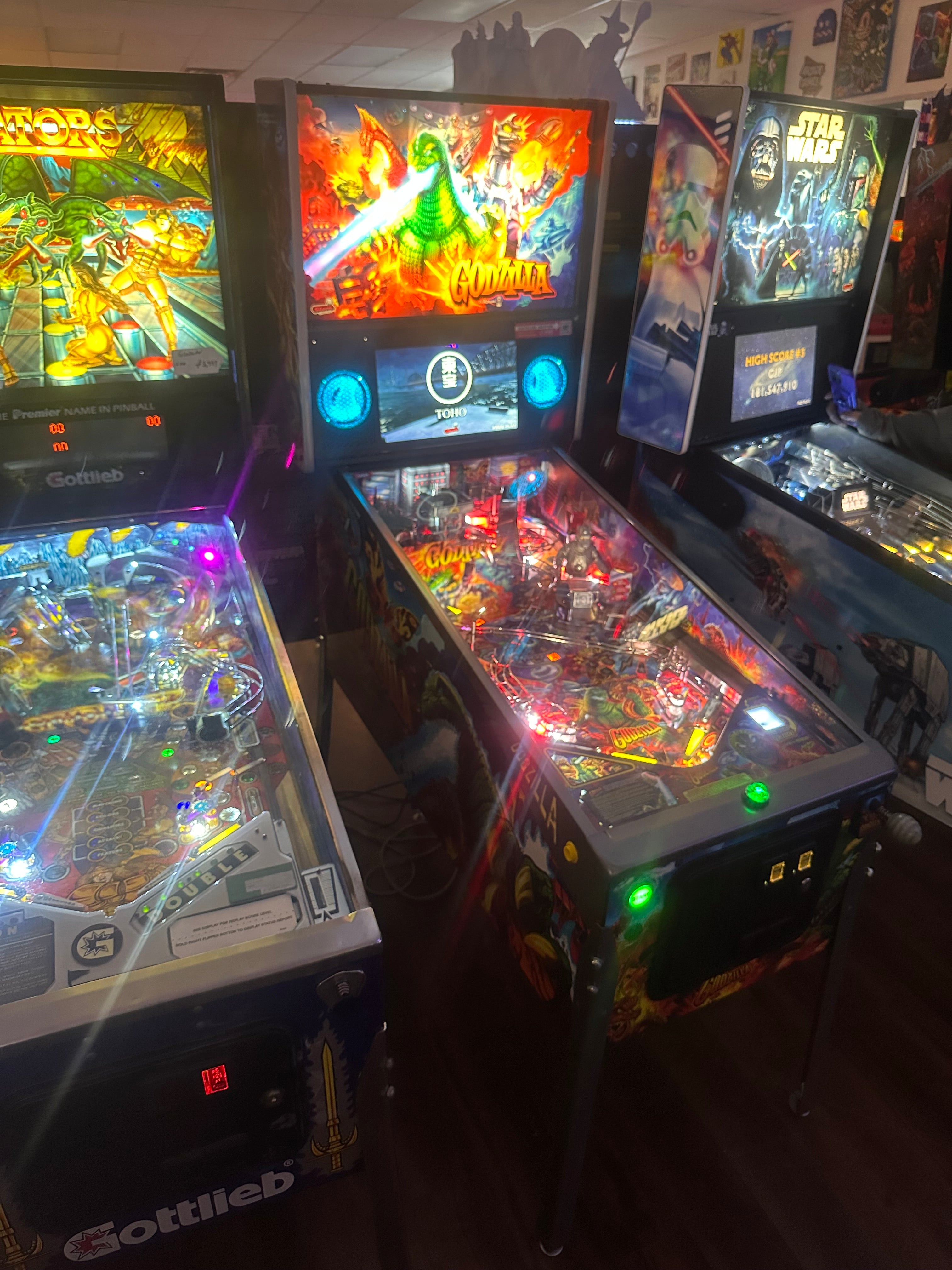 Stern Pinball LOADED Godzilla Premium Pinball Machine
