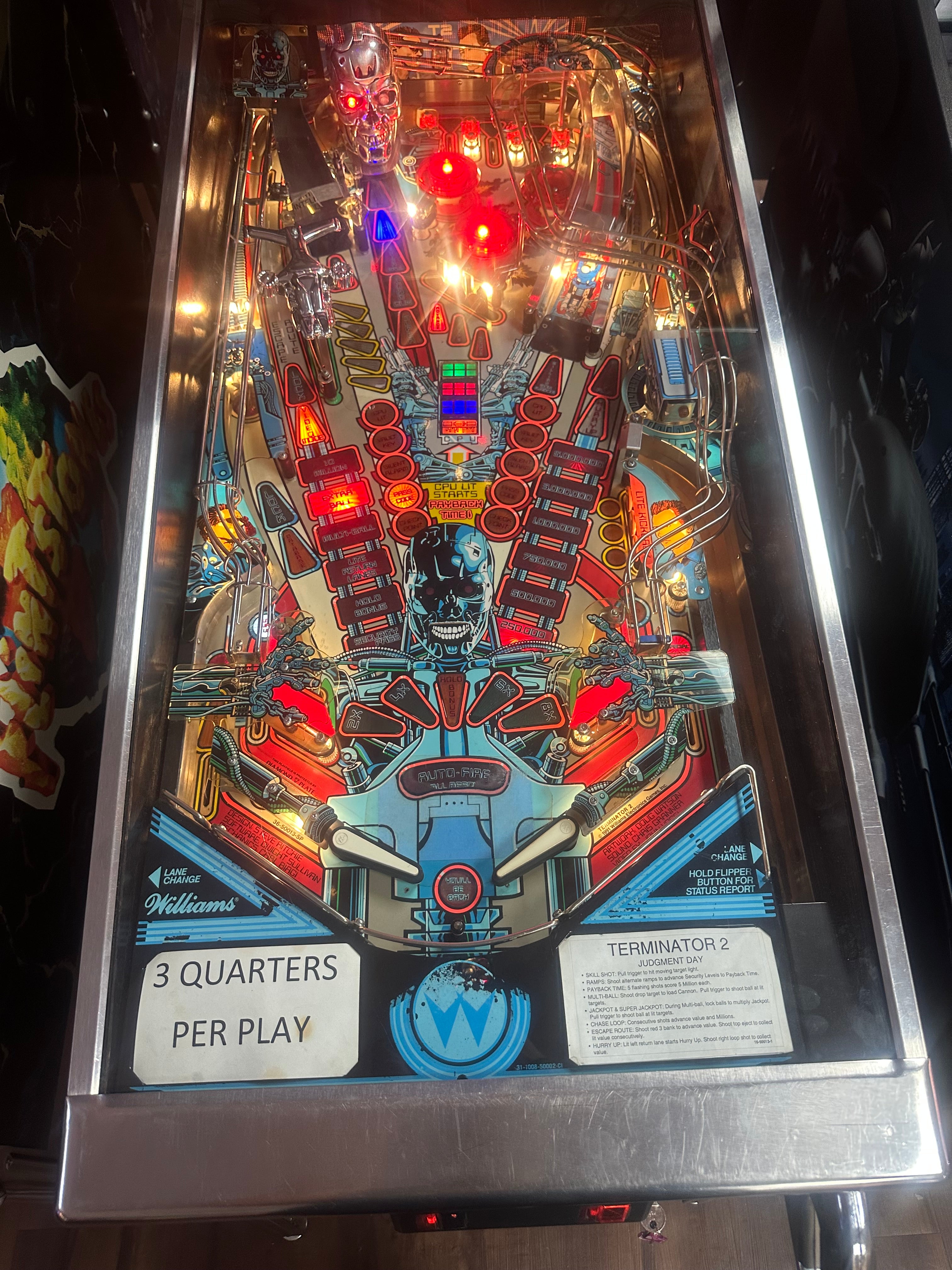 Williams Terminator 2: Judgement Day Pinball Machine