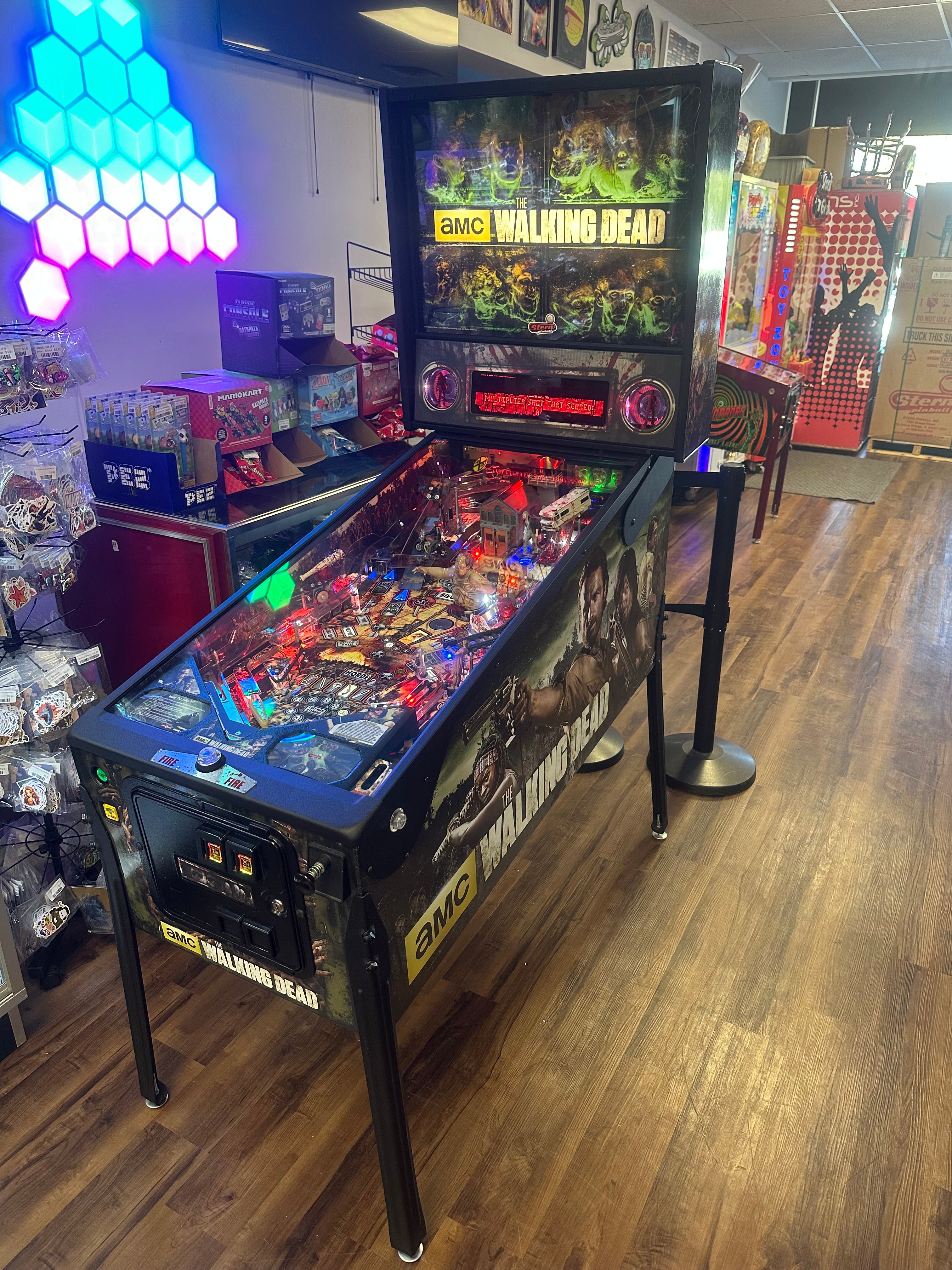 Stern Pinball LOADED The Walking Dead Premium Pinball Machine