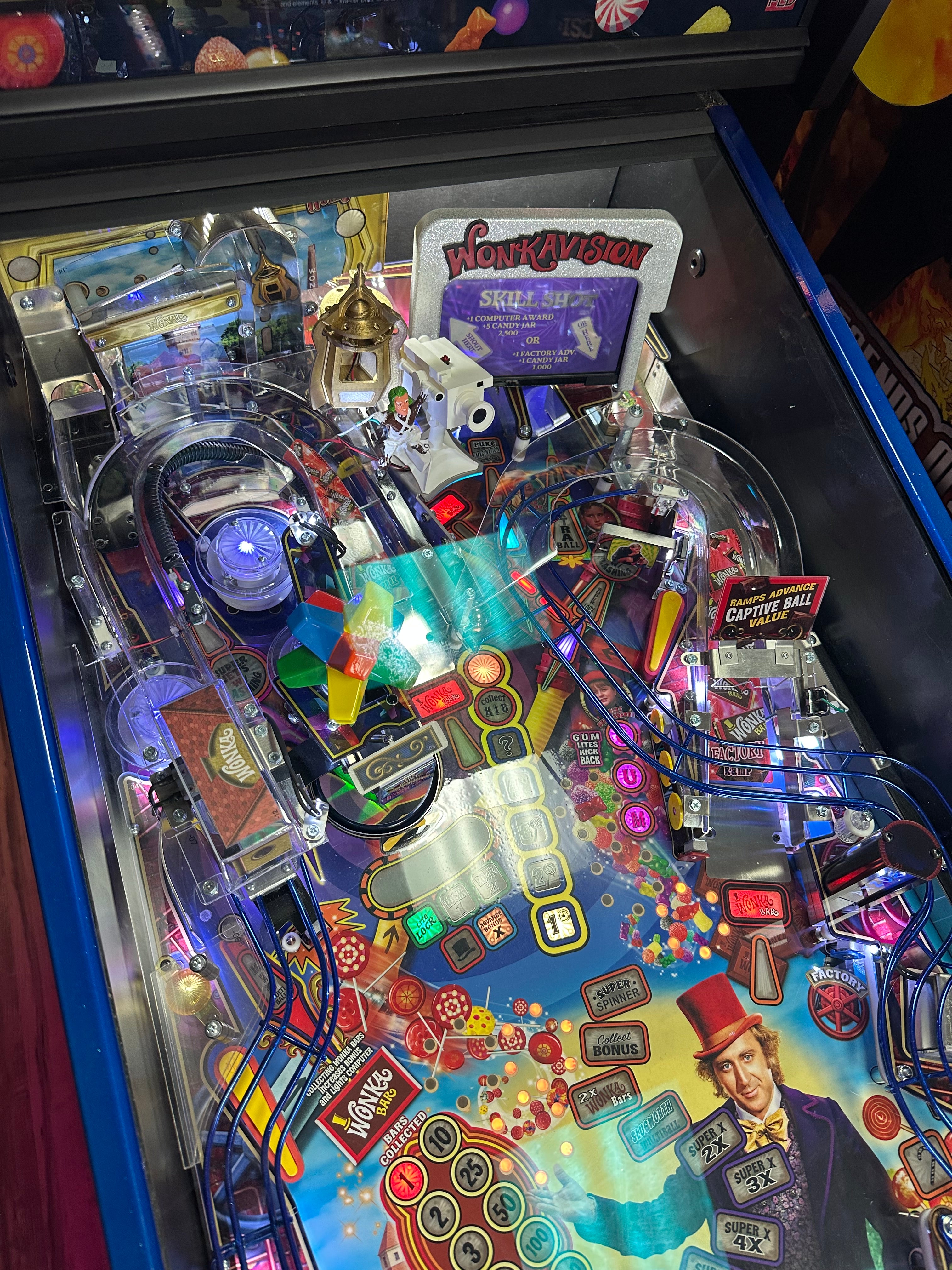 JJP Willy Wonka & the Chocolate Factory Limited Edition Pinball Machine