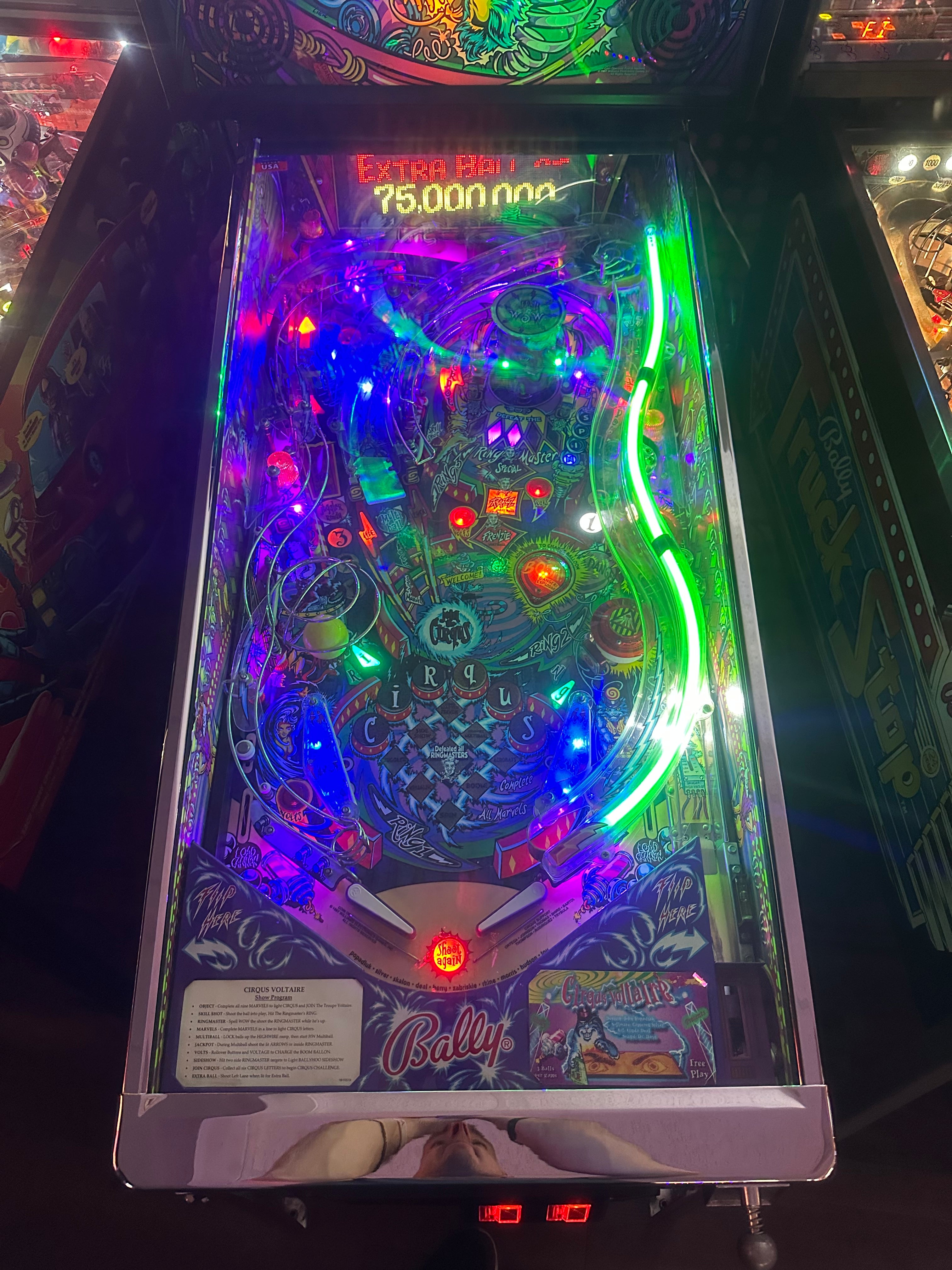 Bally Cirqus Voltaire Pinball Machine