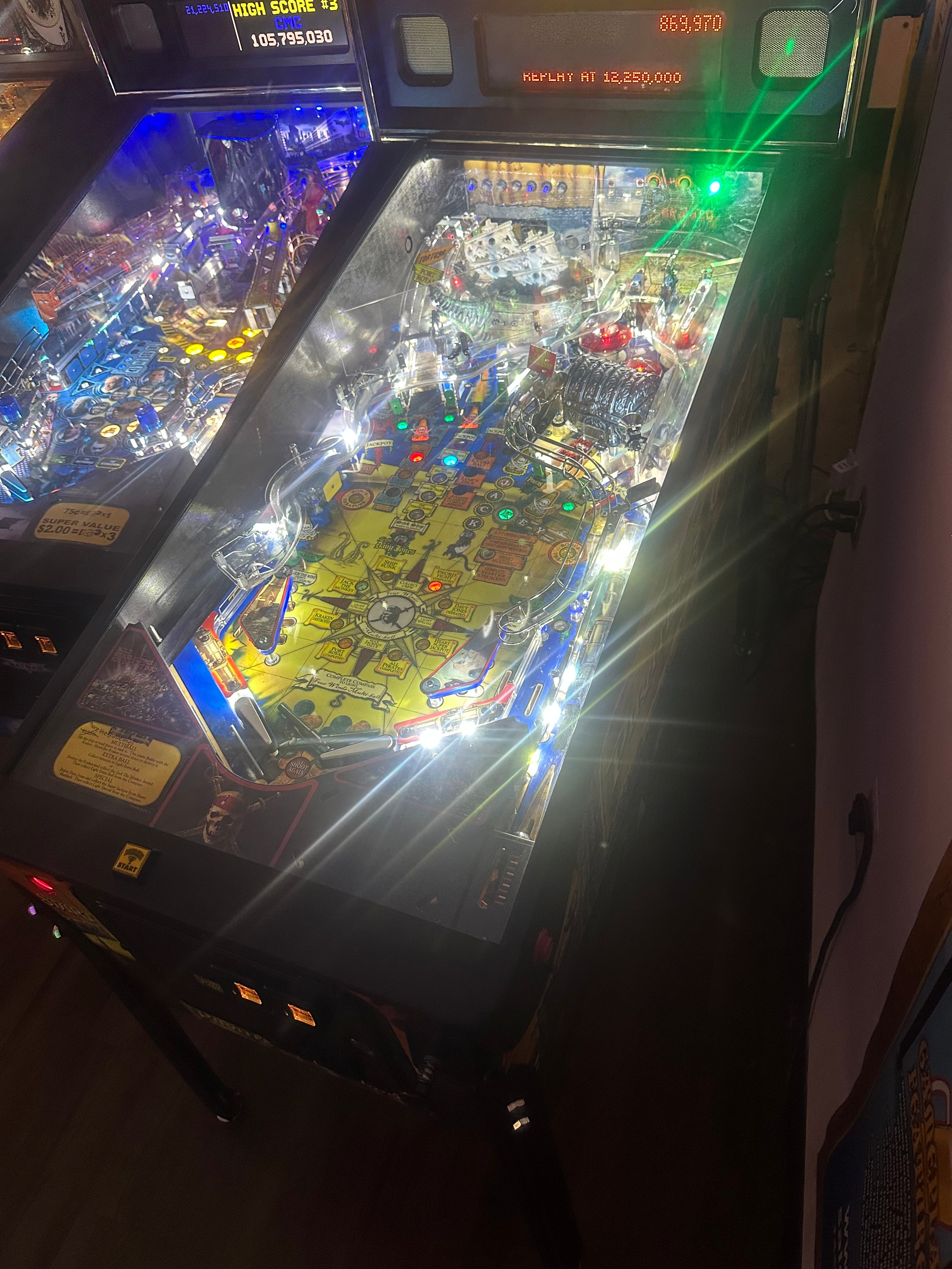 Stern Pinball Pirates of the Caribbean Pinball Machine