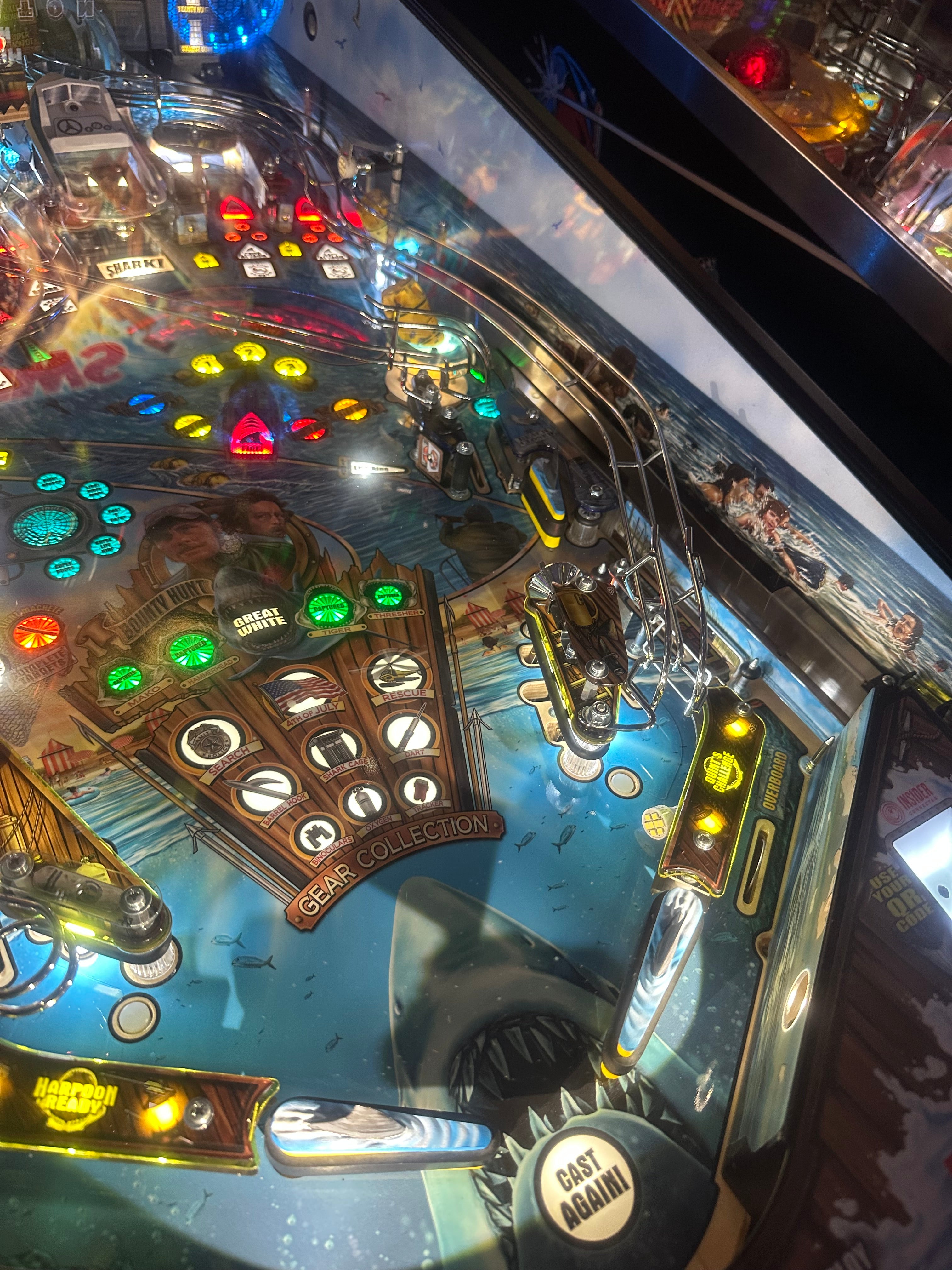 Stern Pinball Jaws Premium Pinball Machine