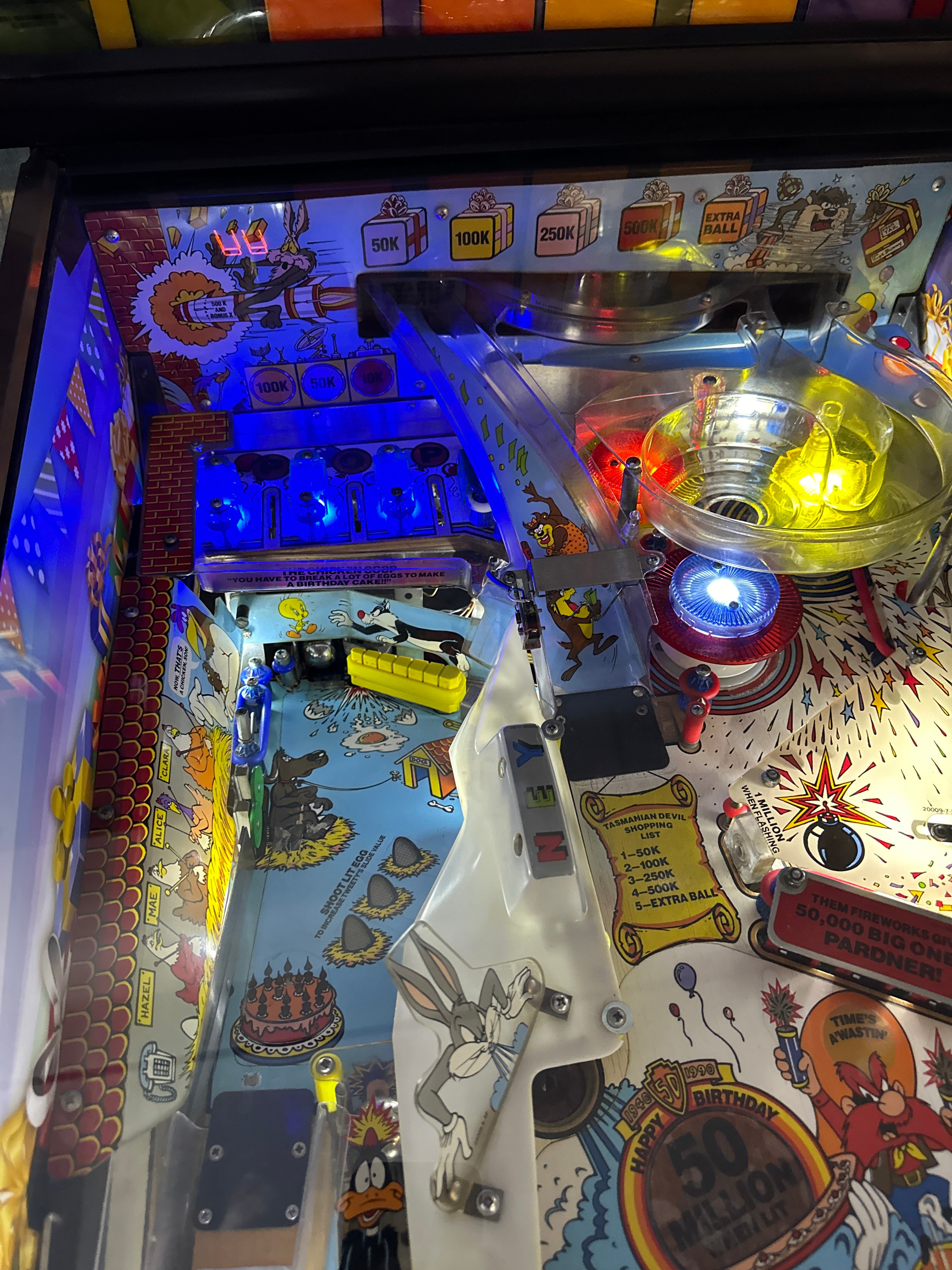 Bally Bugs Bunny's Birthday Ball Pinball Machine