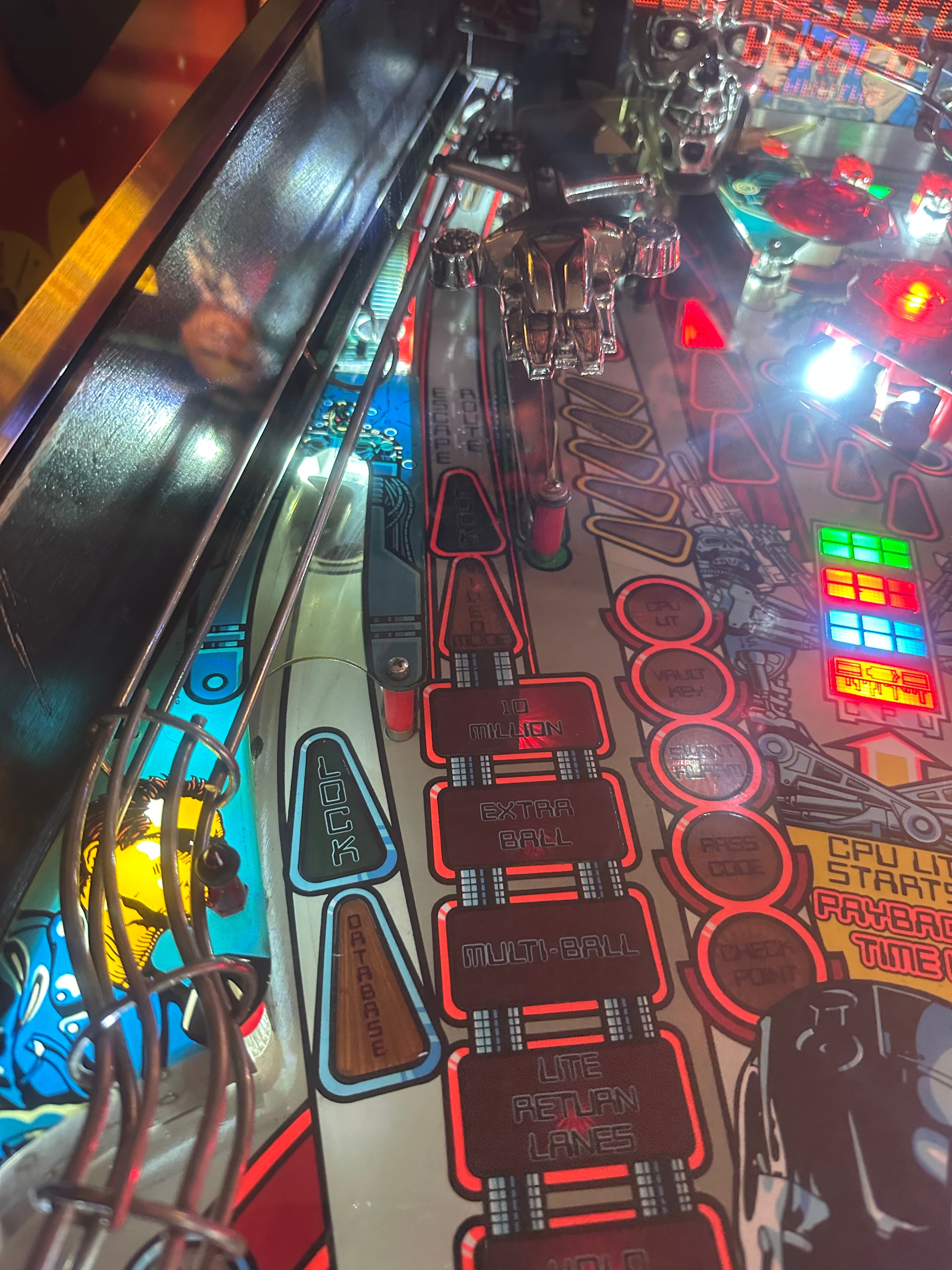 Williams Terminator 2: Judgement Day Pinball Machine