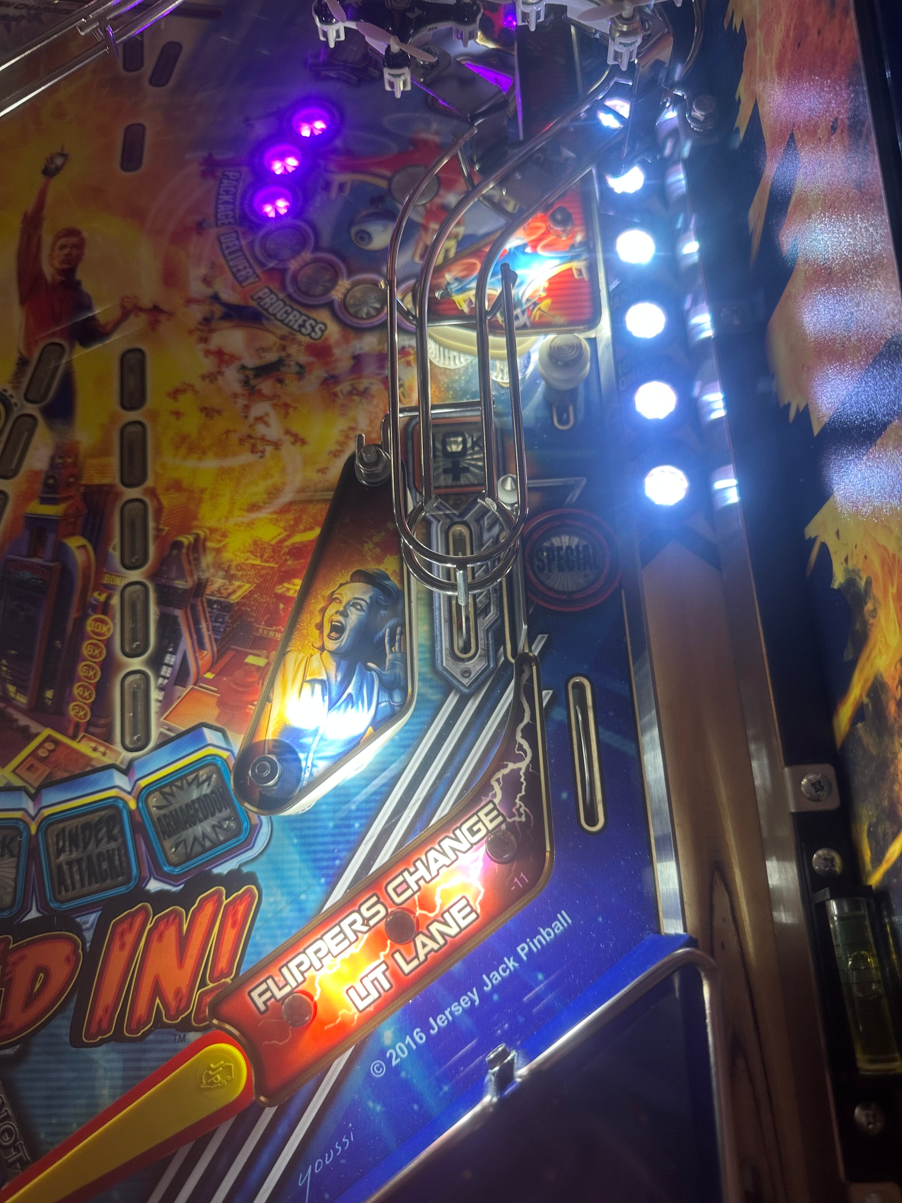 Jersey Jack Pinball Dialed In! Limited Edition Pinball Machine with Topper!