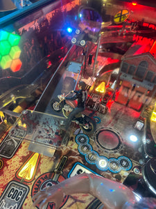 Stern Pinball LOADED The Walking Dead Premium Pinball Machine with Stern Topper