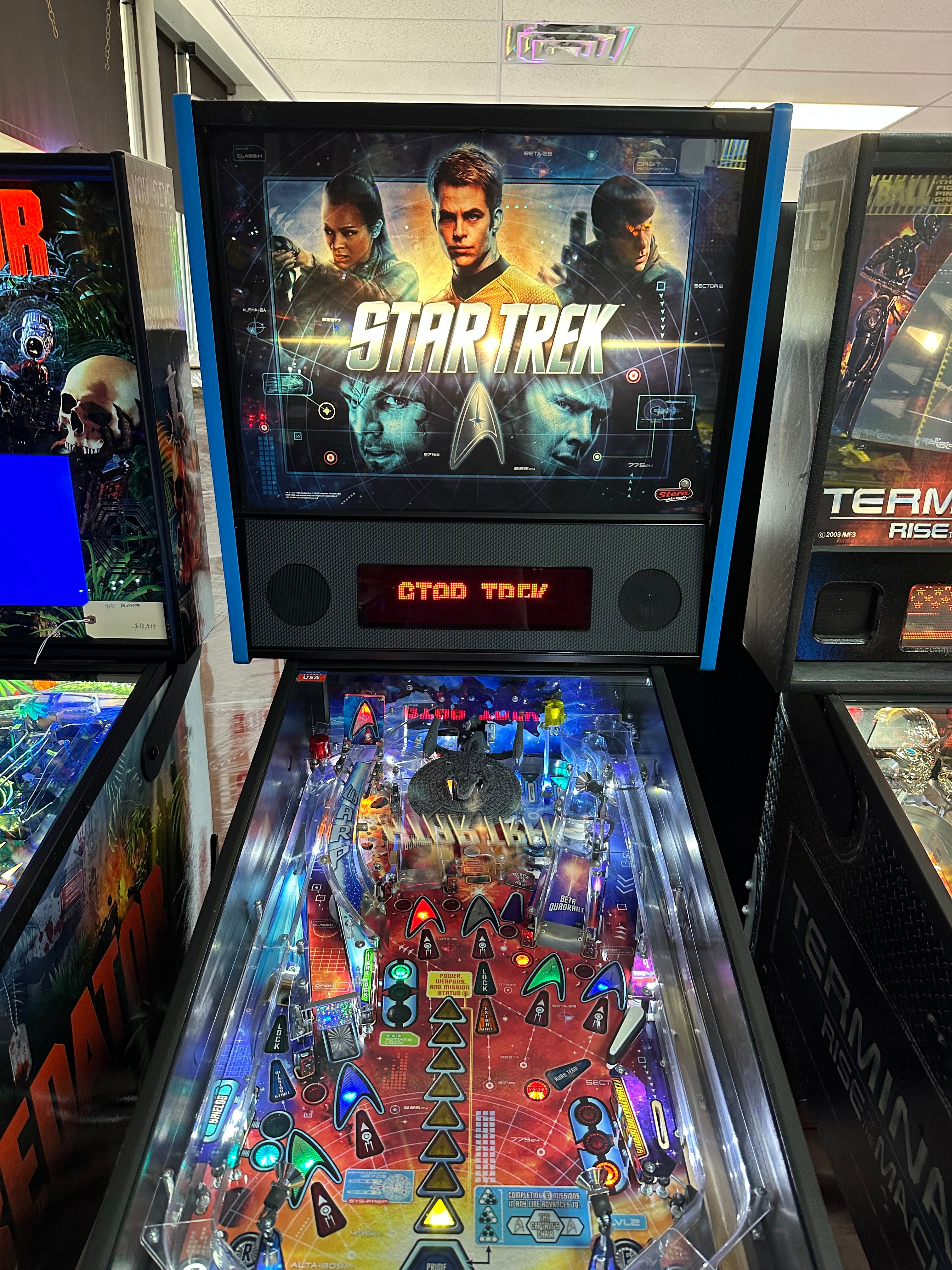 Stern Pinball Star Trek Pro Pinball Machine