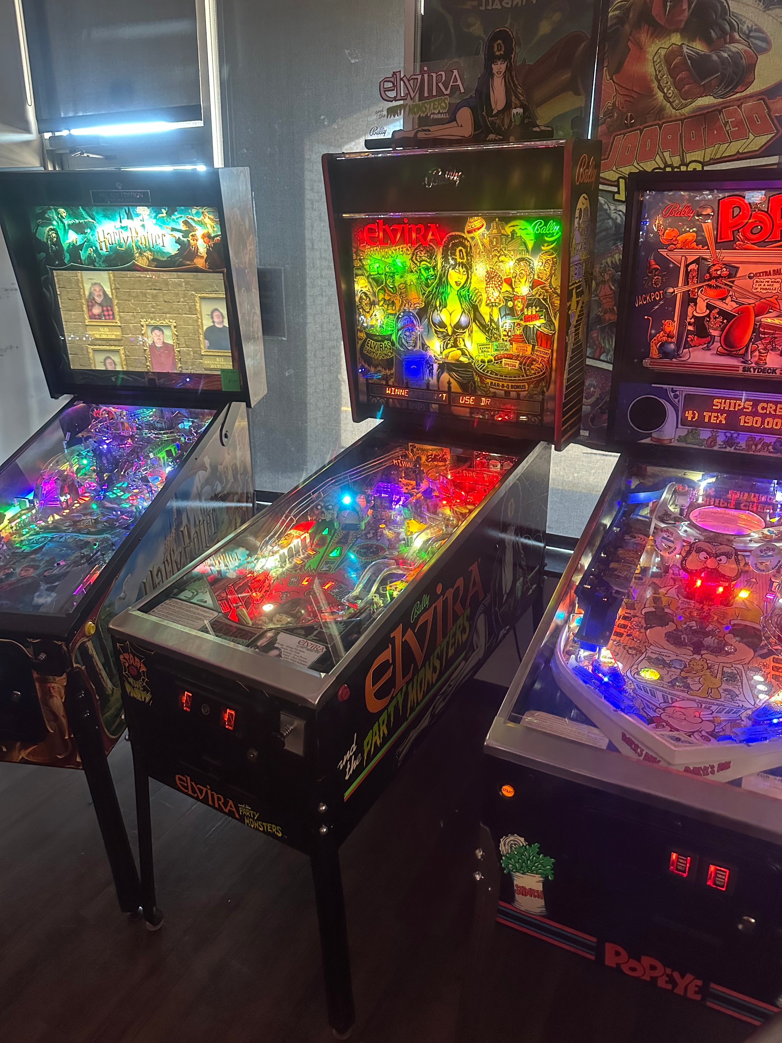 Bally Elvira and the Party Monsters Pinball Machine