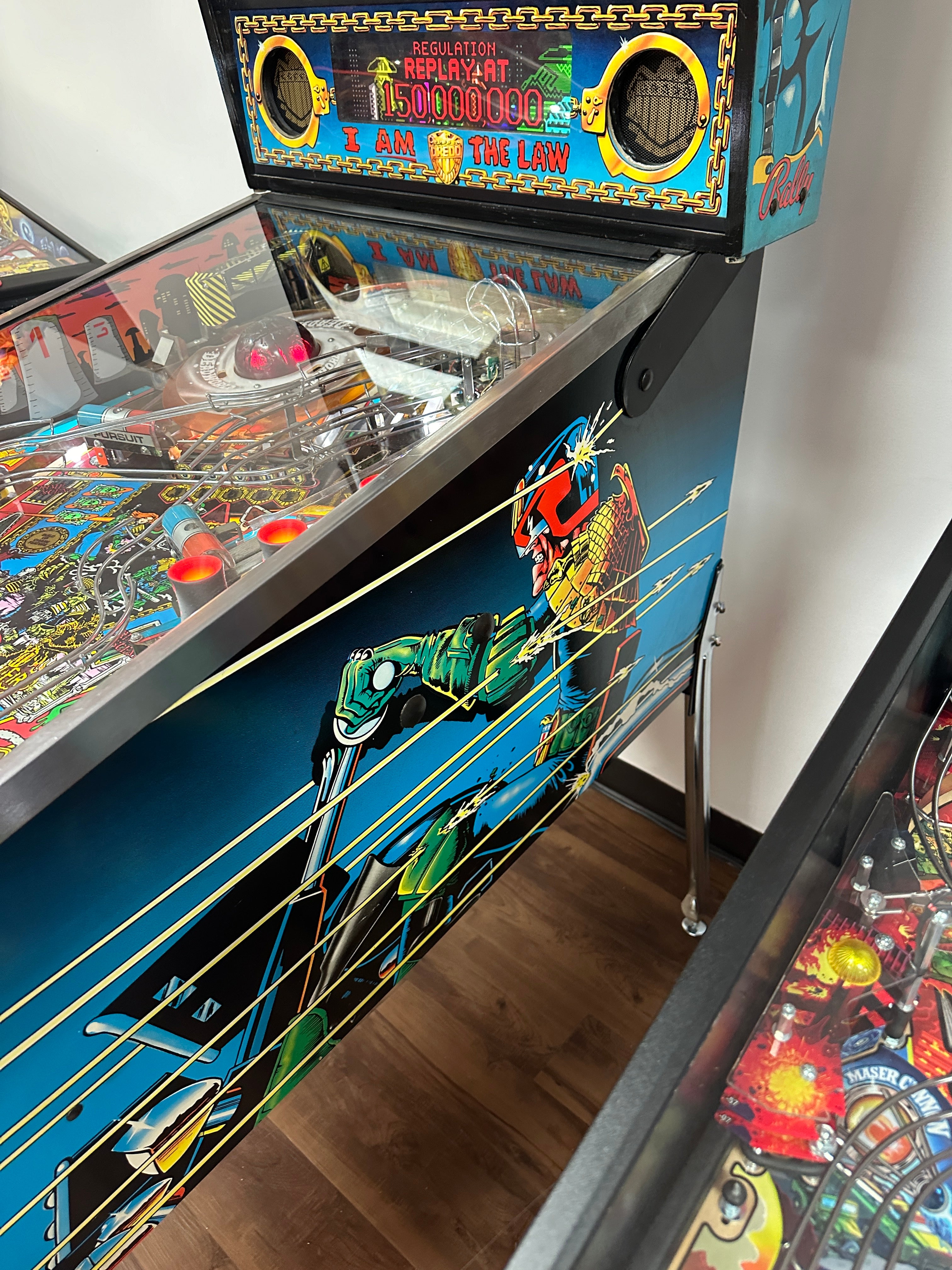 Bally Judge Dredd Pinball Machine
