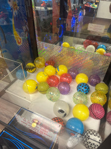 Hot Stuff 31" Claw Machine