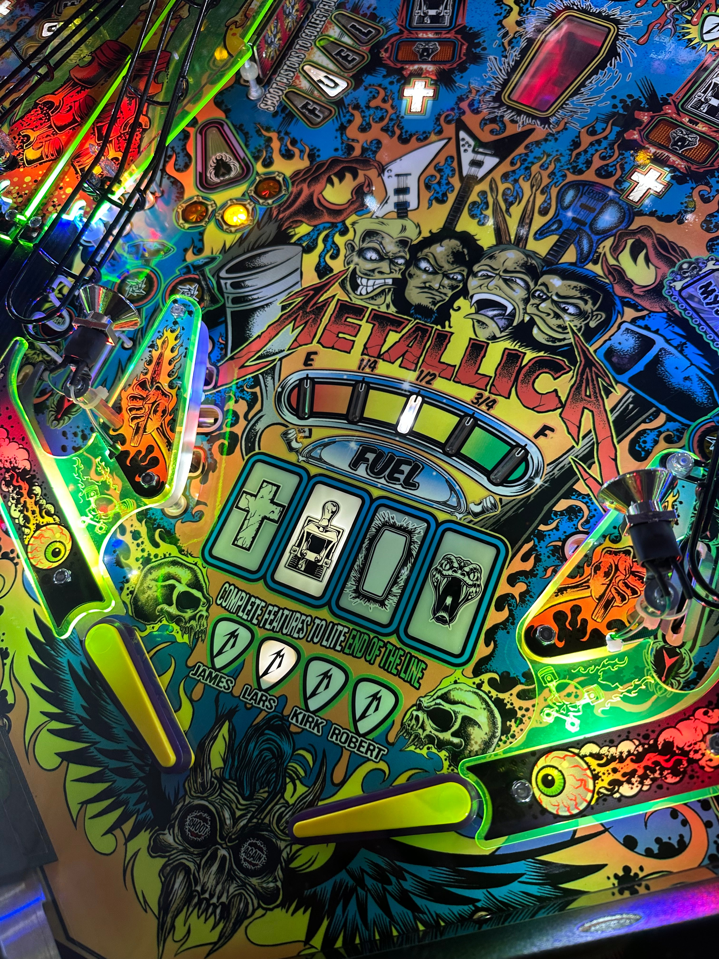 Stern Pinball LOADED Metallica Premium Pinball Machine
