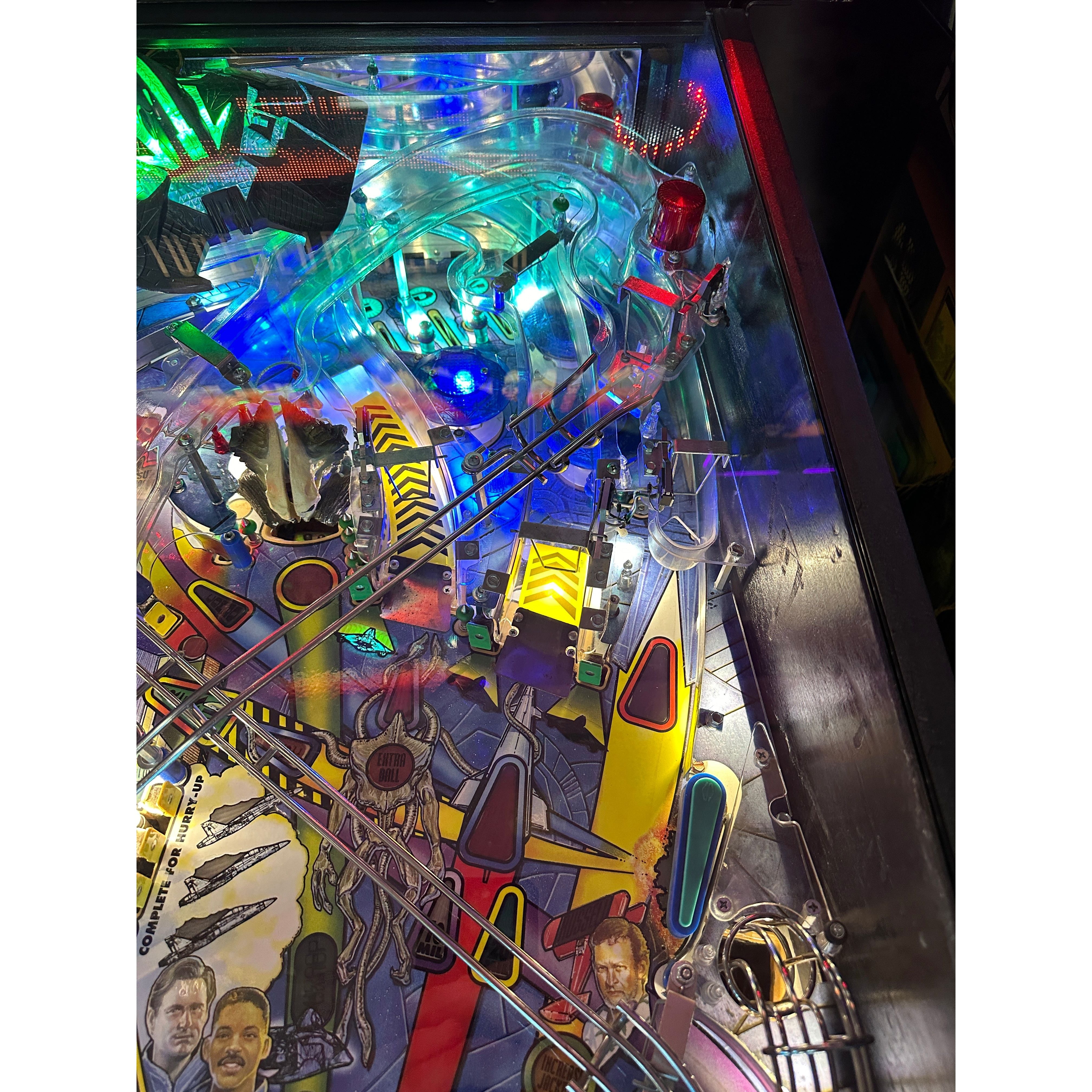 SEGA Independence Day Pinball Machine