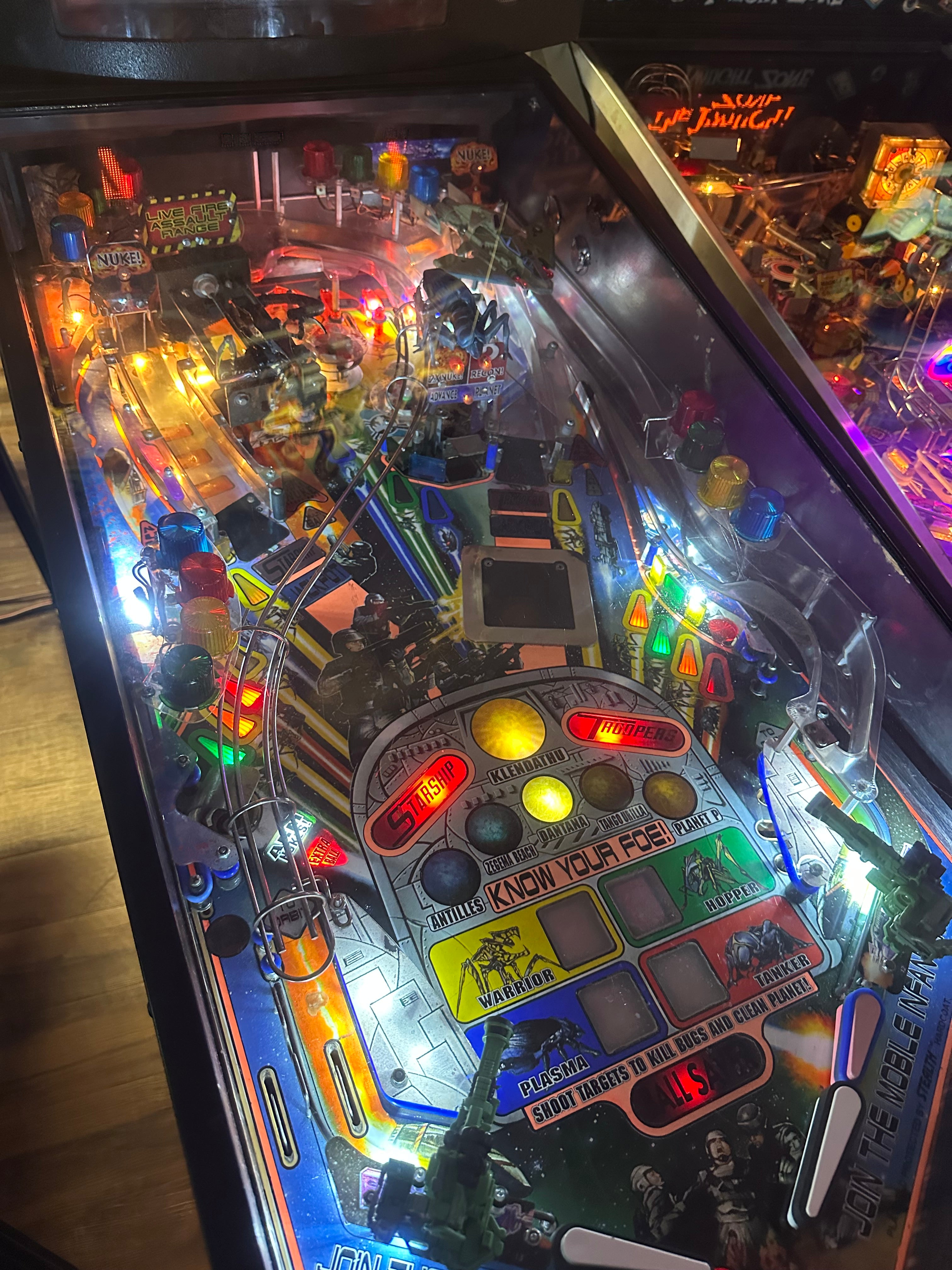 SEGA Starship Troopers Pinball Machine