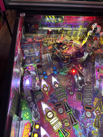 Image of Stern Pinball LOADED Ghostbusters Pro Pinball Machine