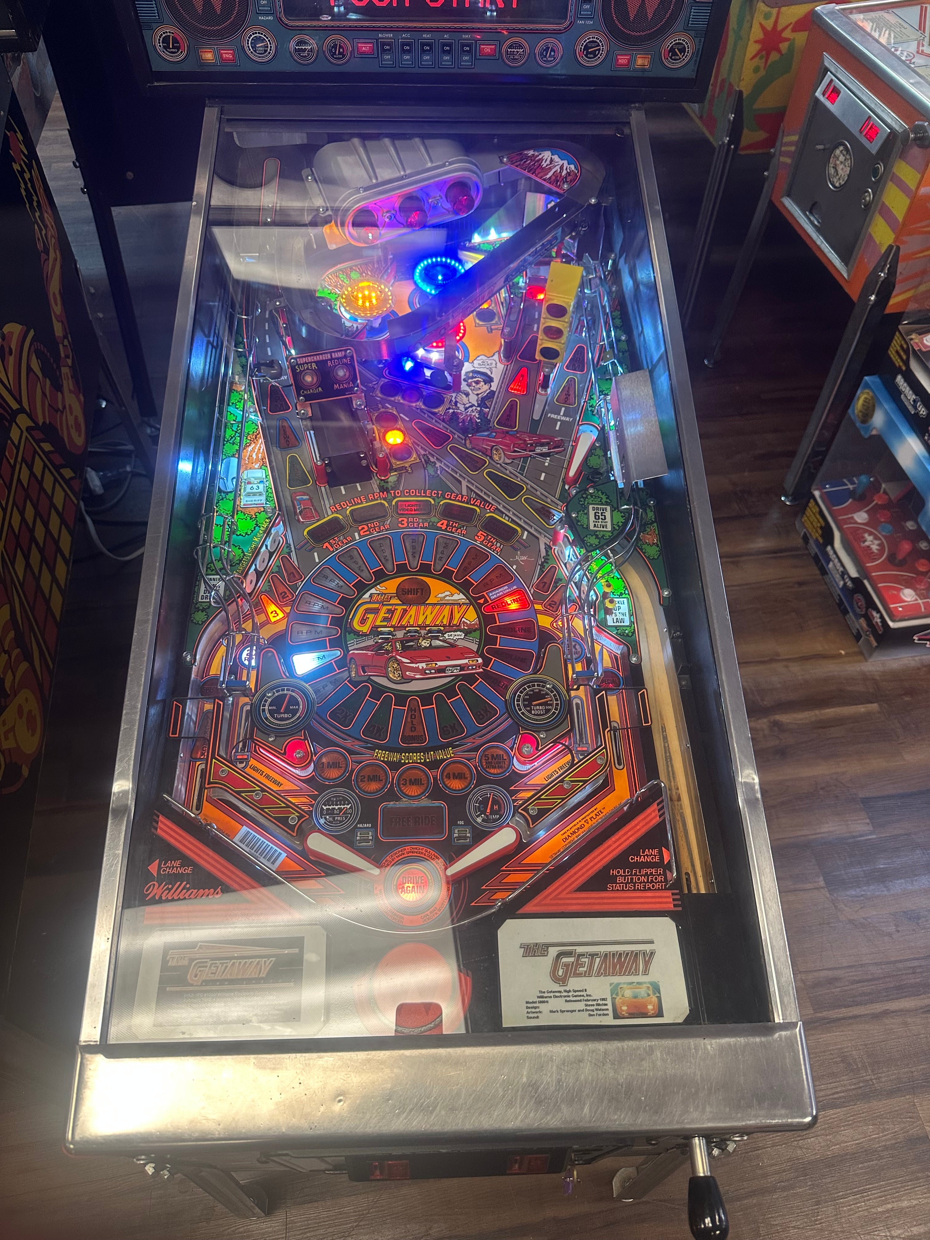 Williams The Getaway: High Speed II Pinball Machine