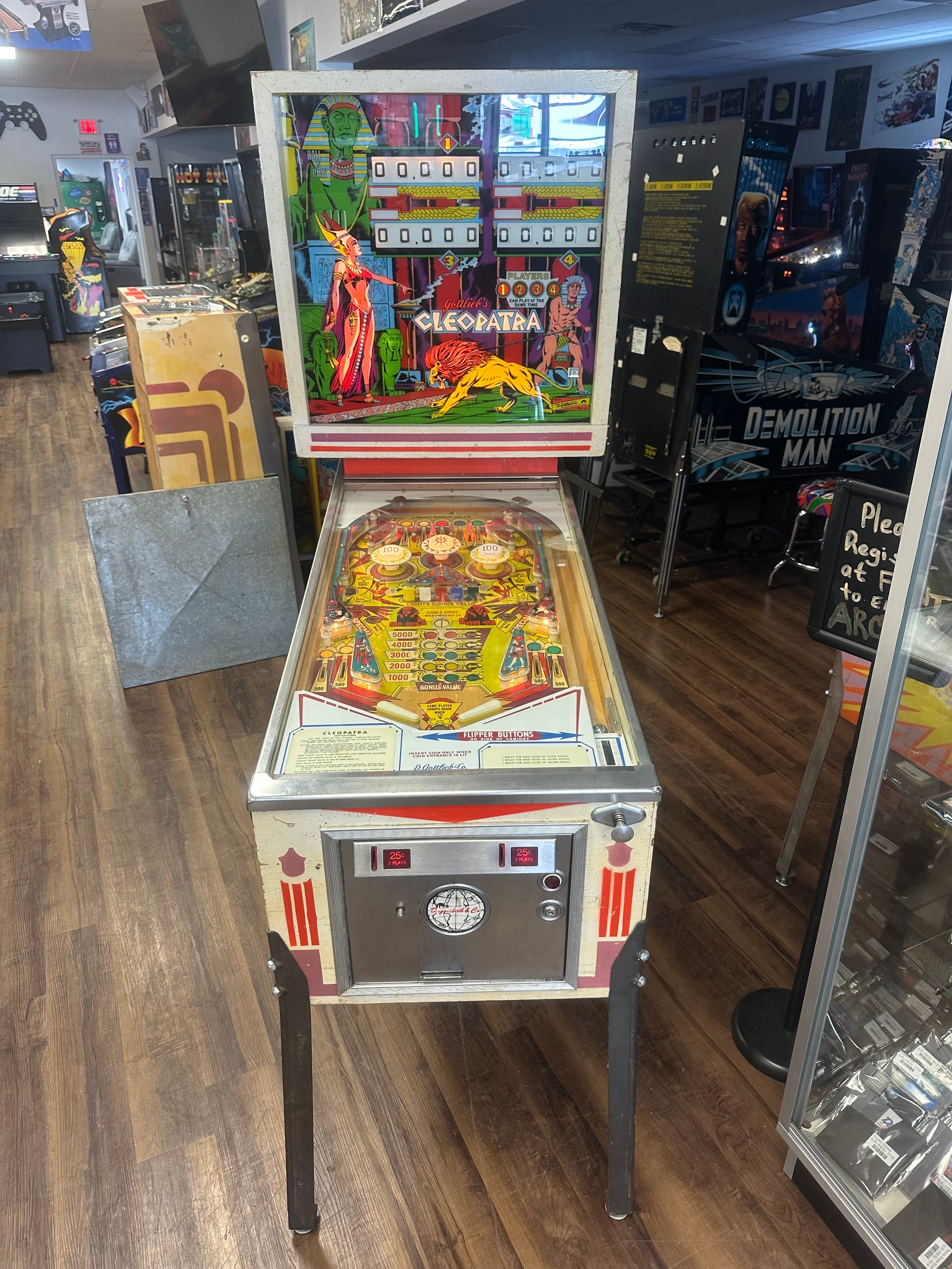 Gottlieb Cleopatra Pinball Machine
