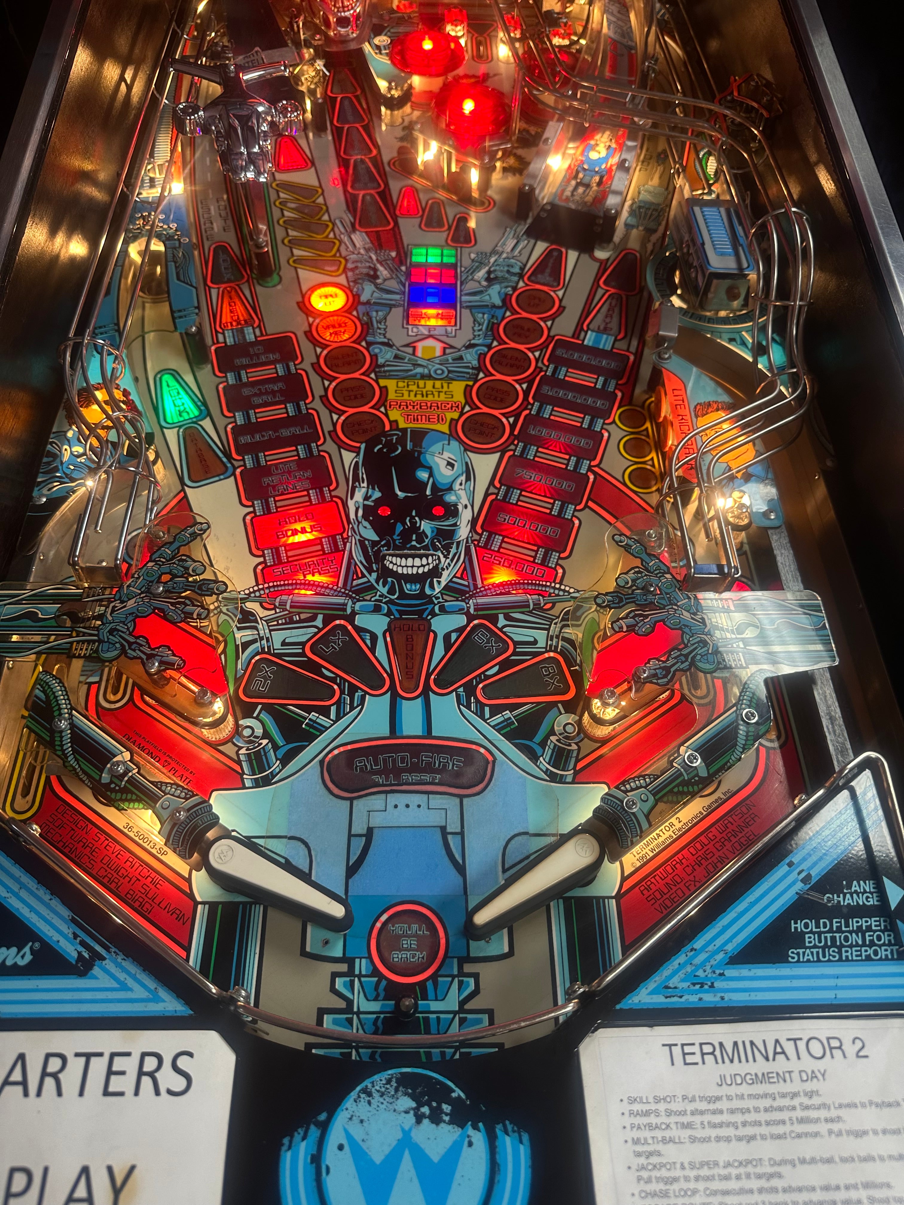 Williams Terminator 2: Judgement Day Pinball Machine