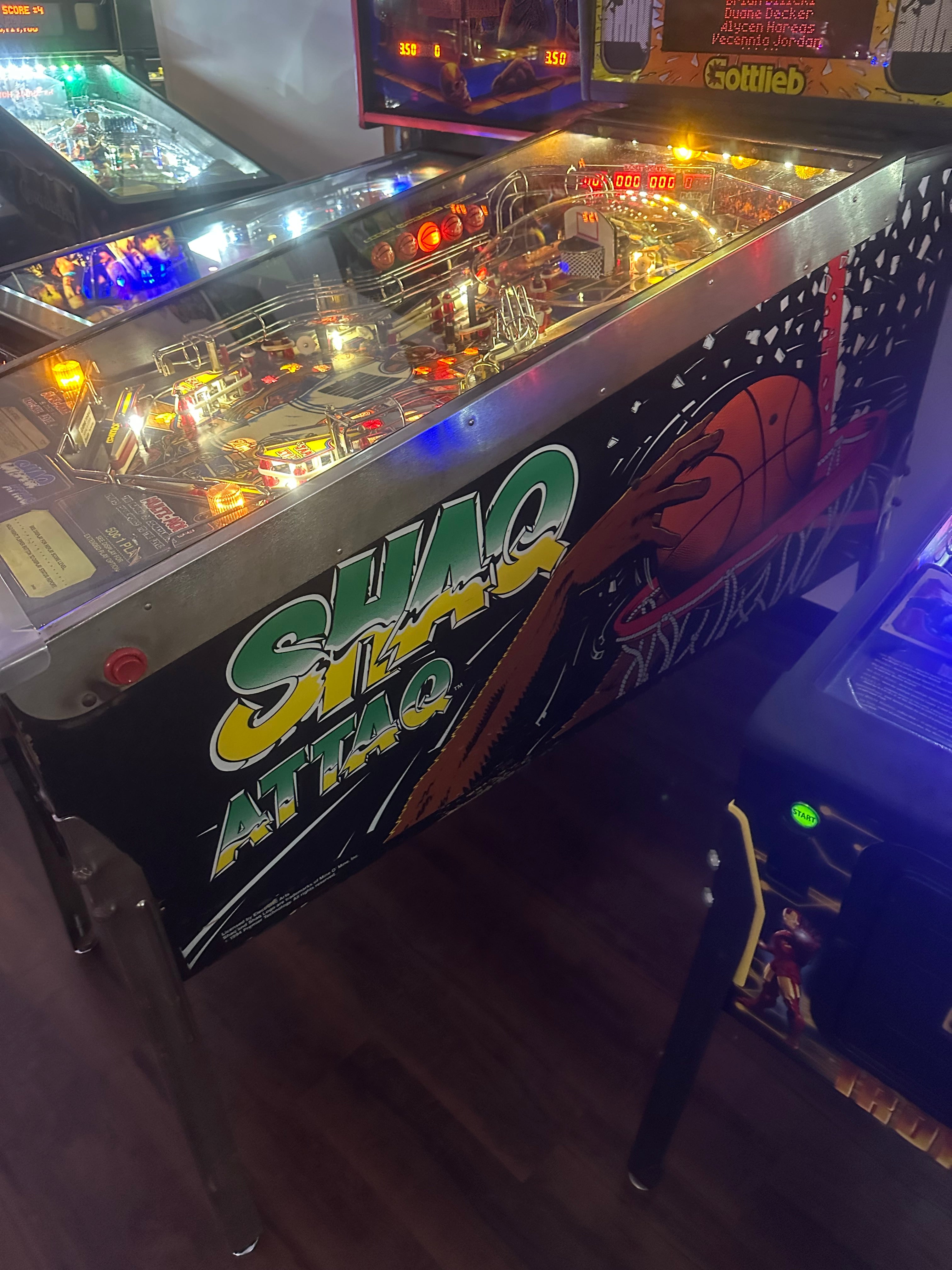 Gottlieb Shaq Attaq Pinball Machine